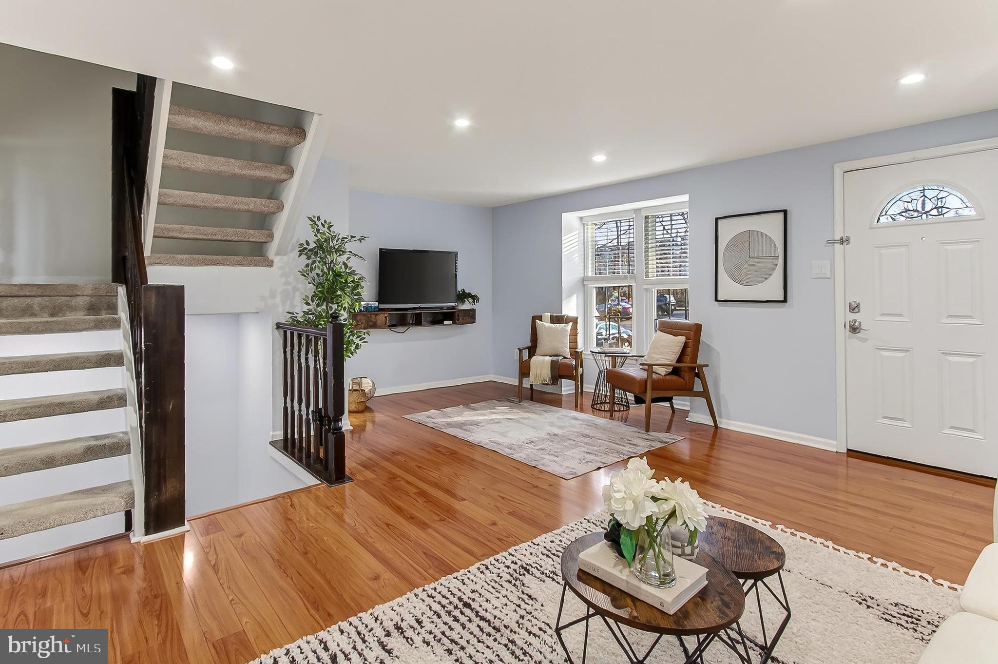 LONDON COMMONS - Residential