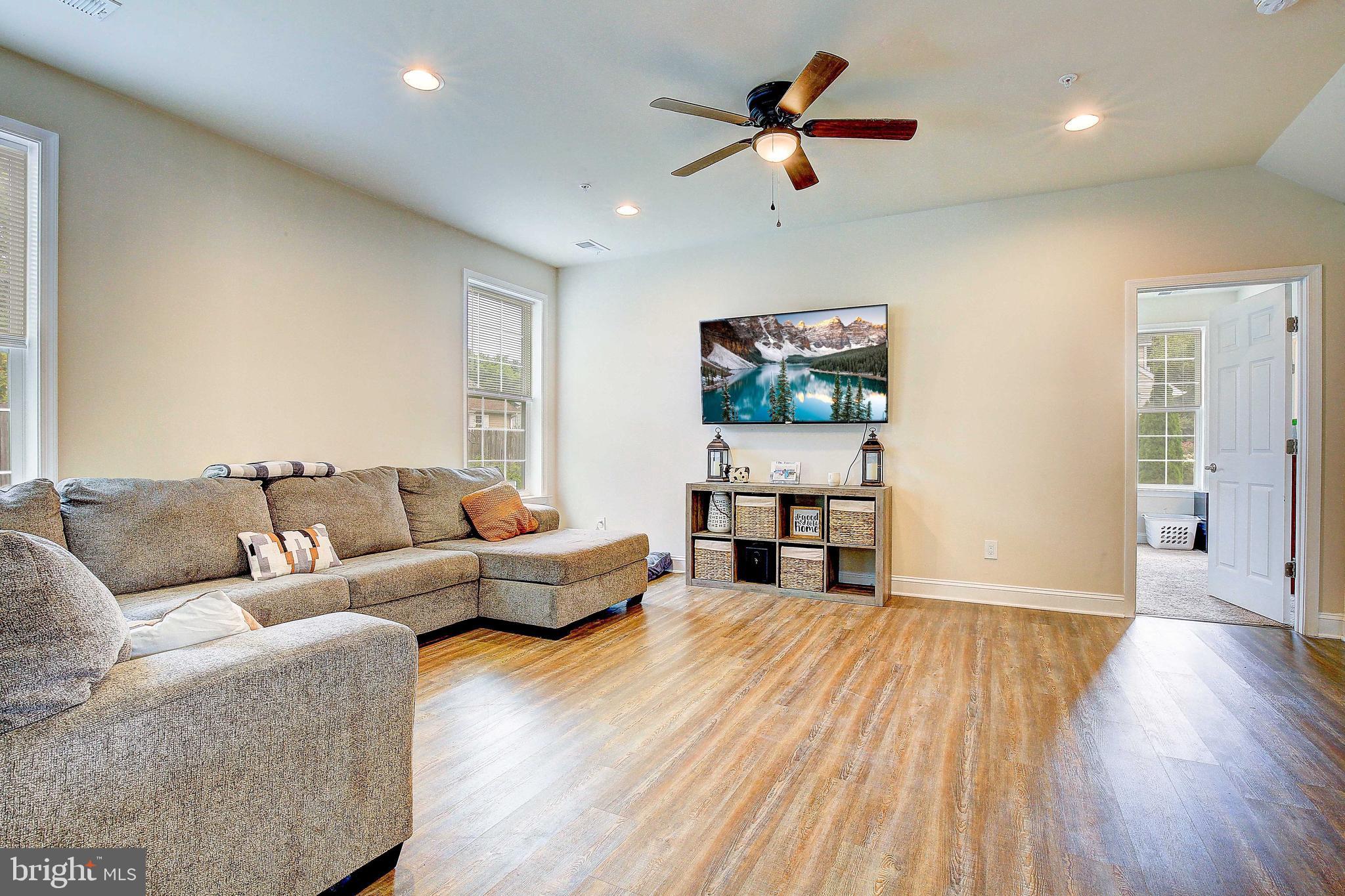 PARKVIEW ESTATES - Residential