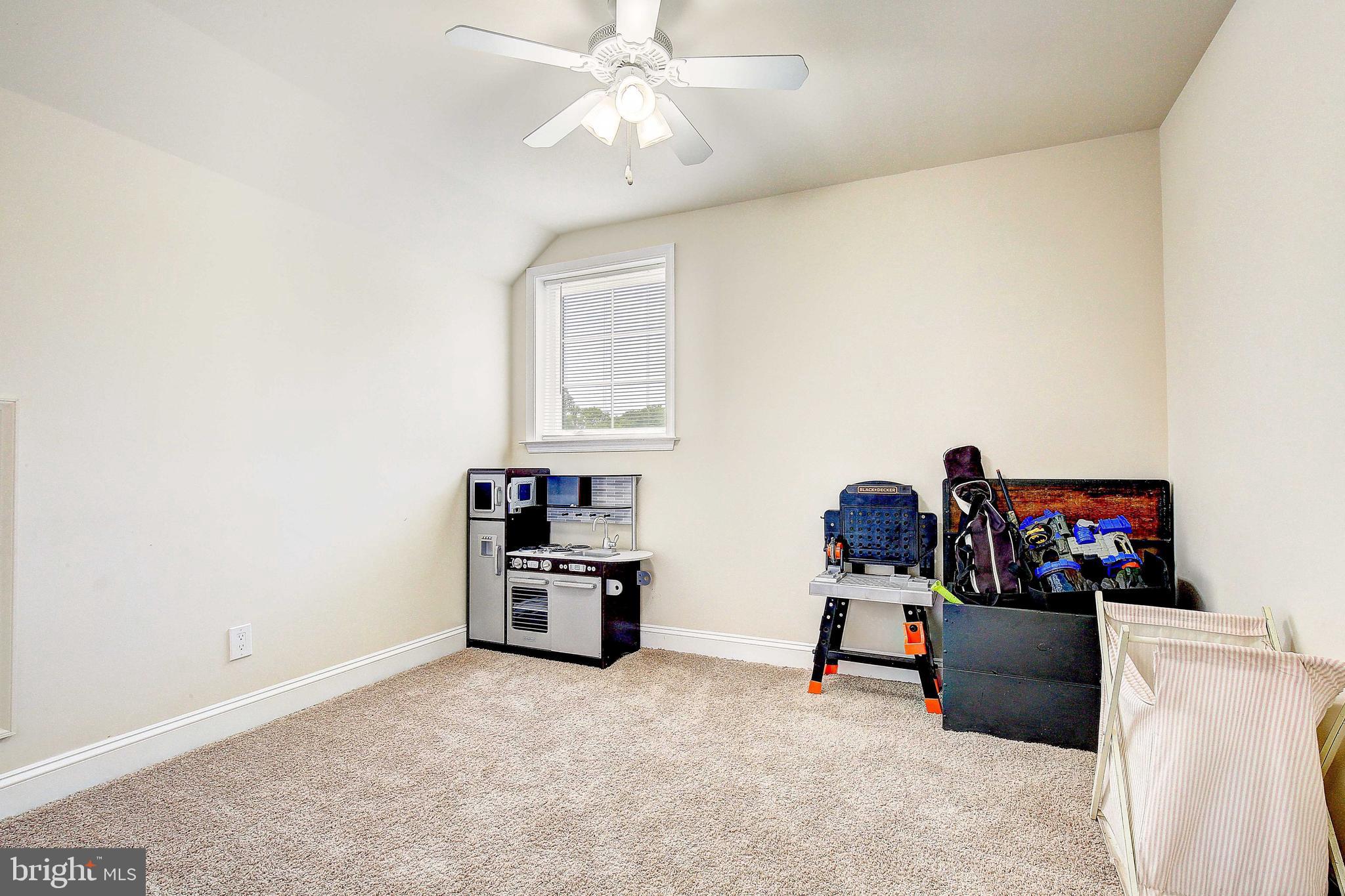 PARKVIEW ESTATES - Residential