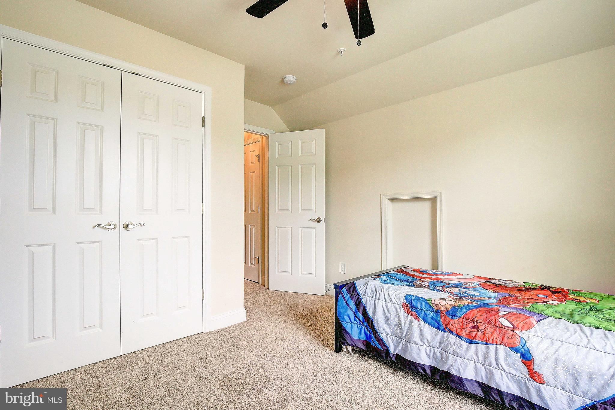 PARKVIEW ESTATES - Residential