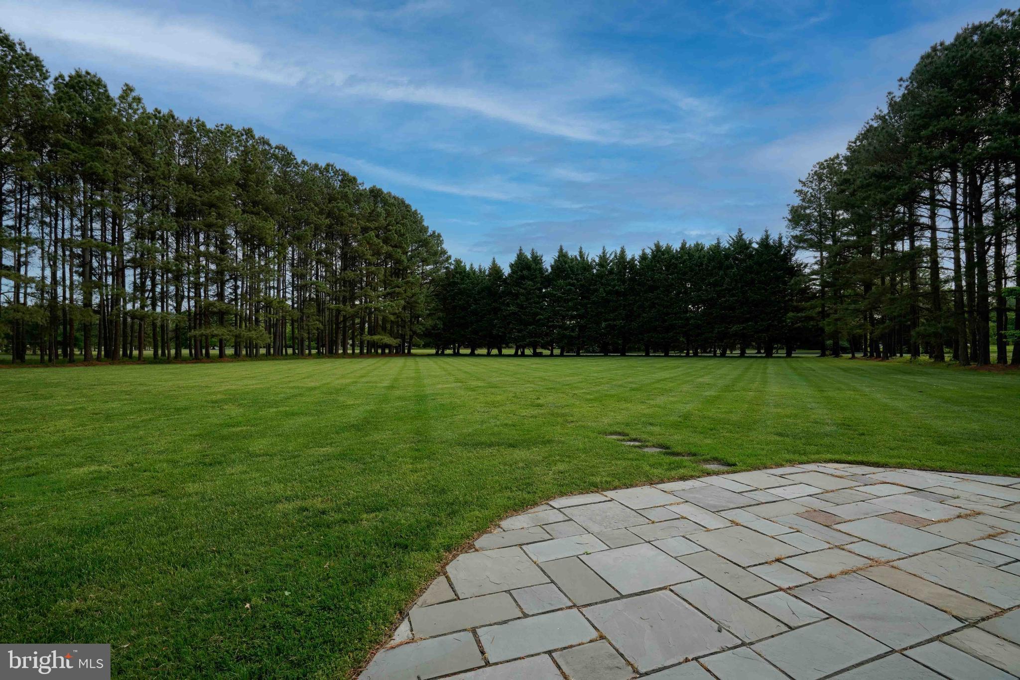 ARCADIA SHORES - Residential Lease