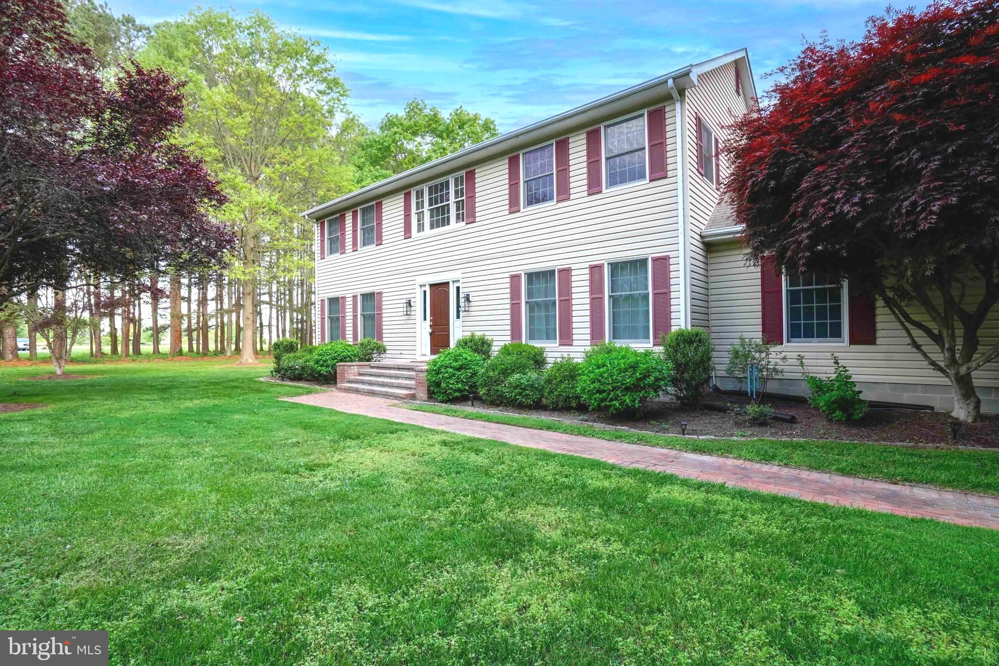 ARCADIA SHORES - Residential Lease