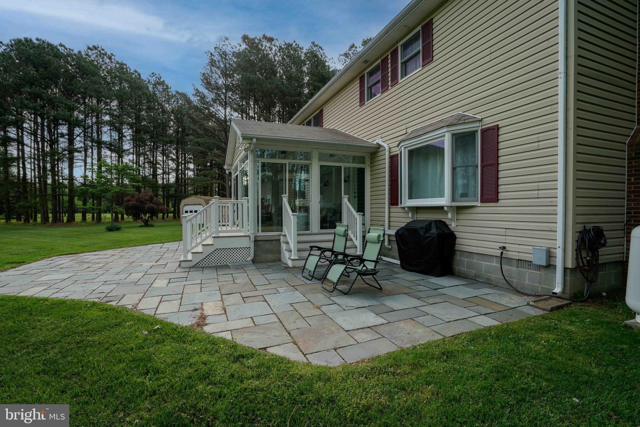 ARCADIA SHORES - Residential Lease