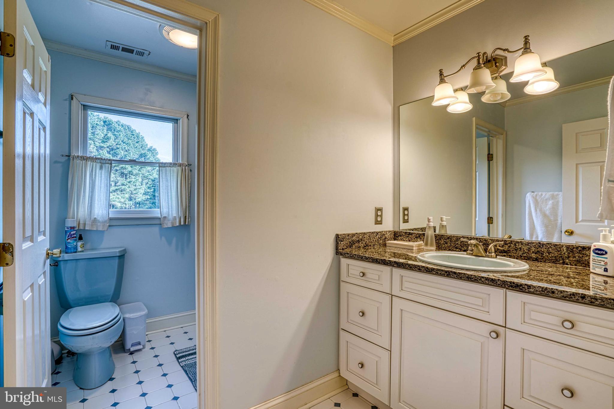 ARCADIA SHORES - Residential Lease