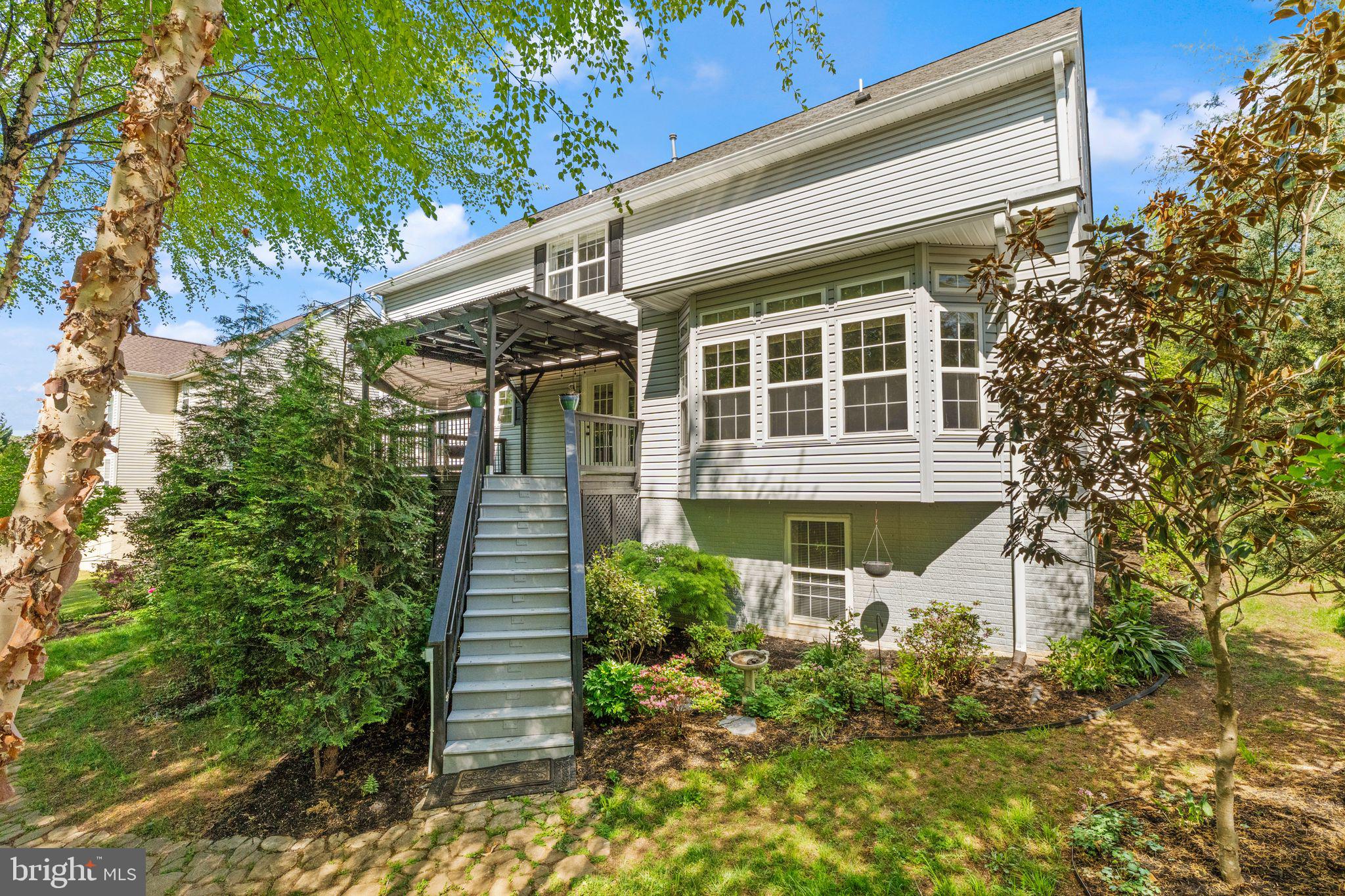 REDWOOD LAKES - Residential