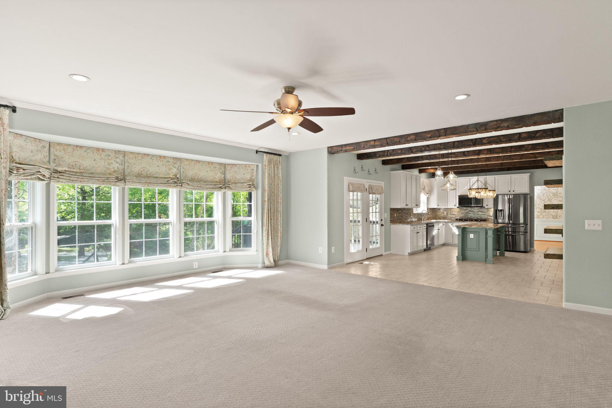 REDWOOD LAKES - Residential