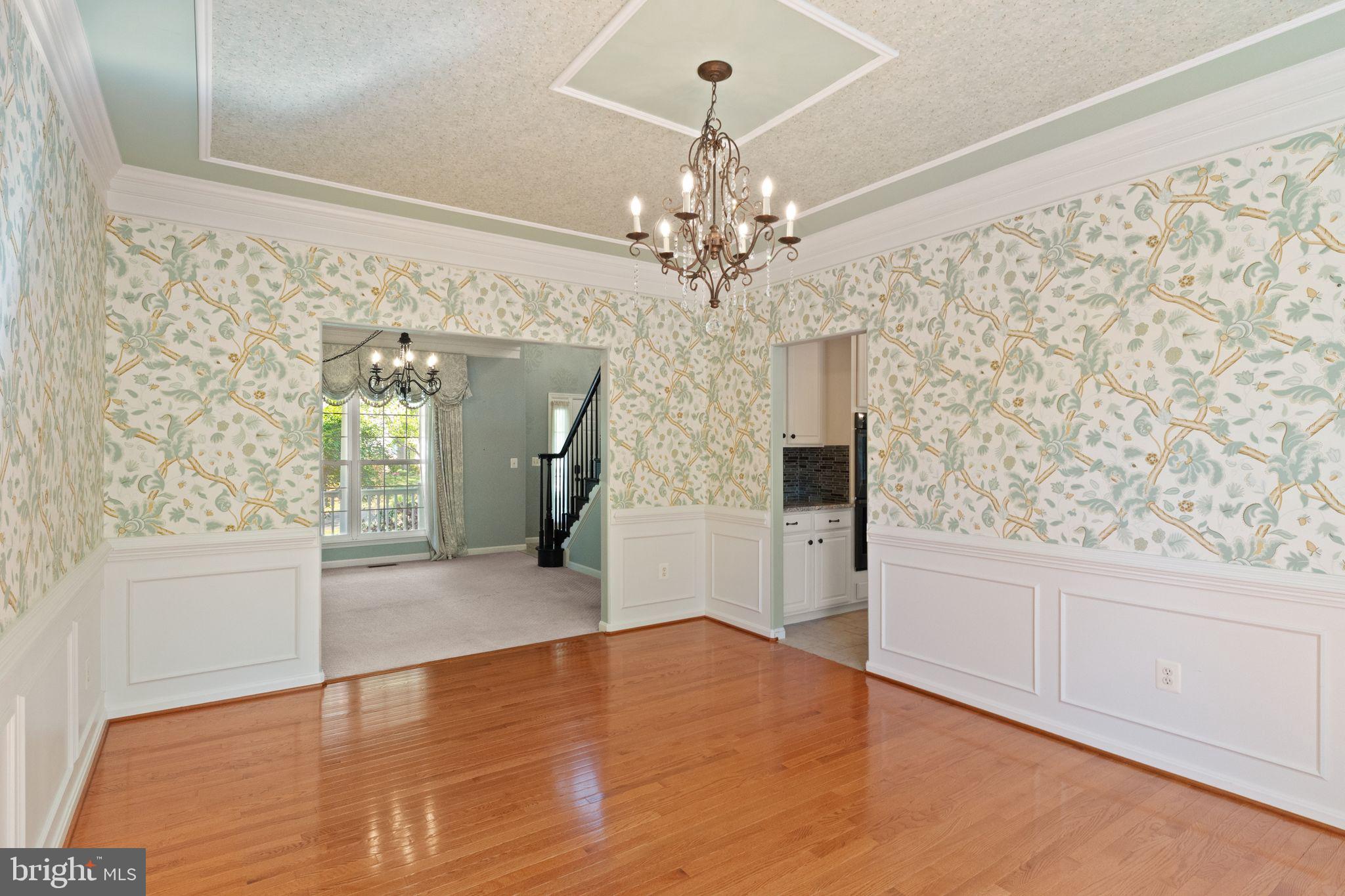REDWOOD LAKES - Residential