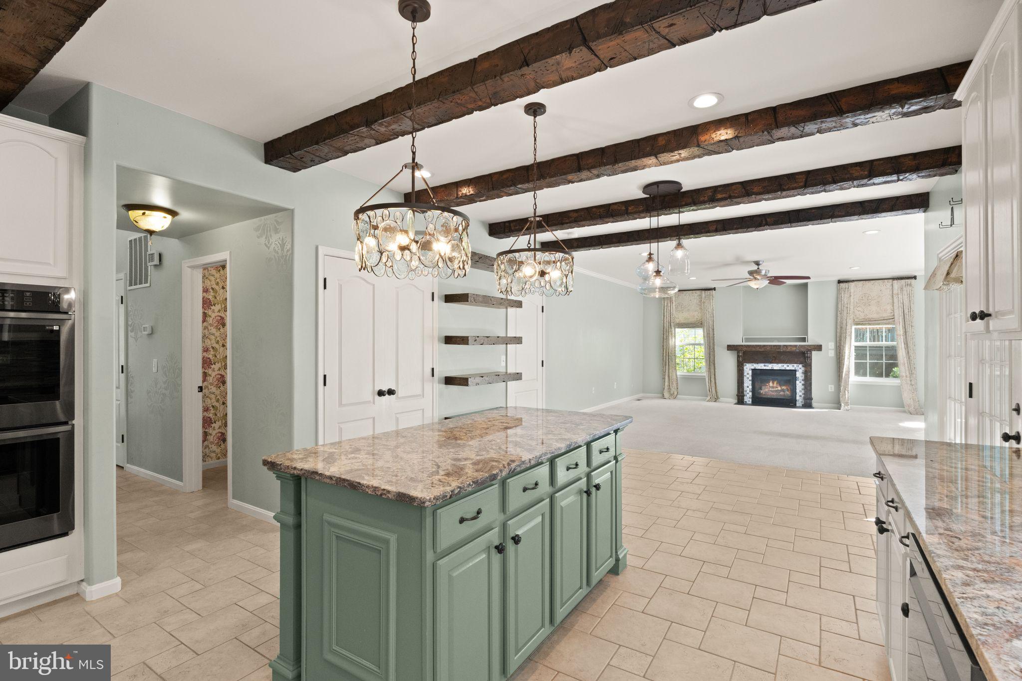 REDWOOD LAKES - Residential