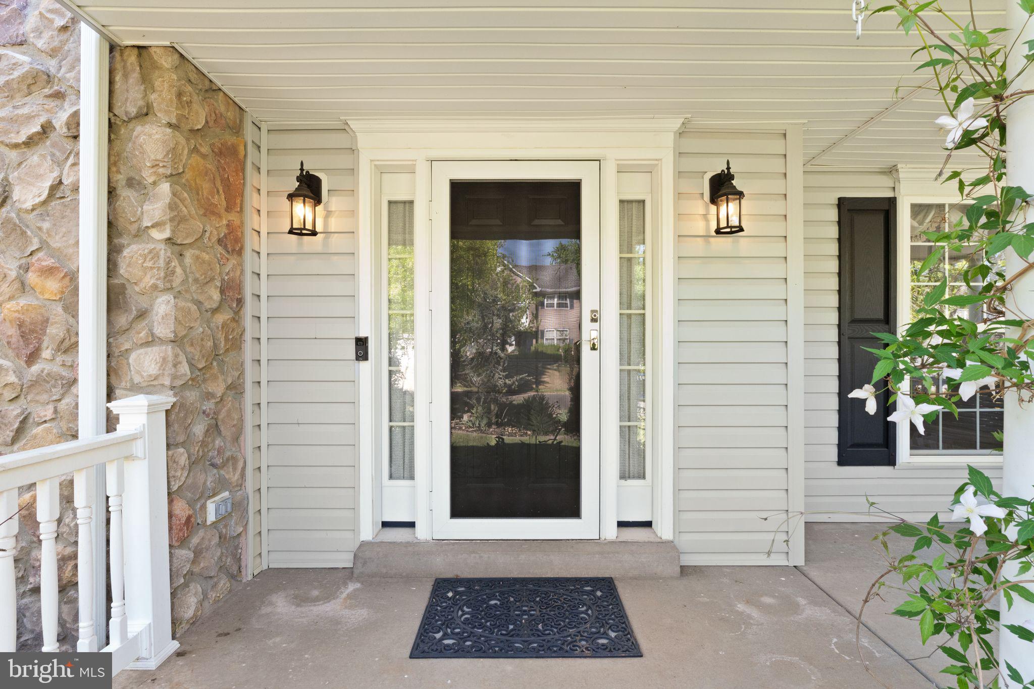 REDWOOD LAKES - Residential