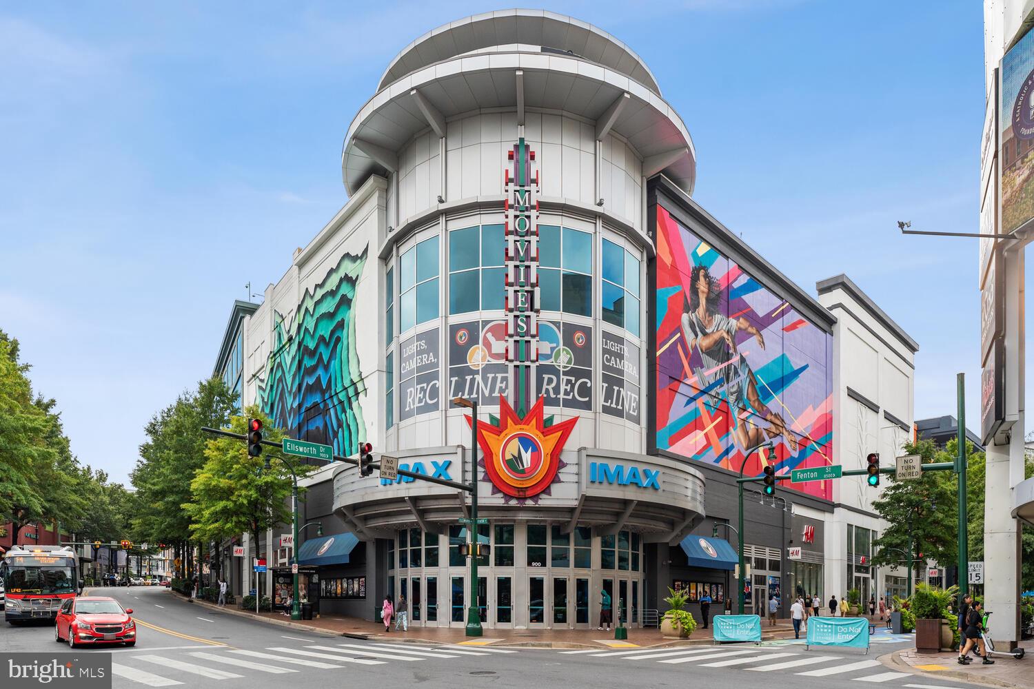 WOODSIDE - Residential