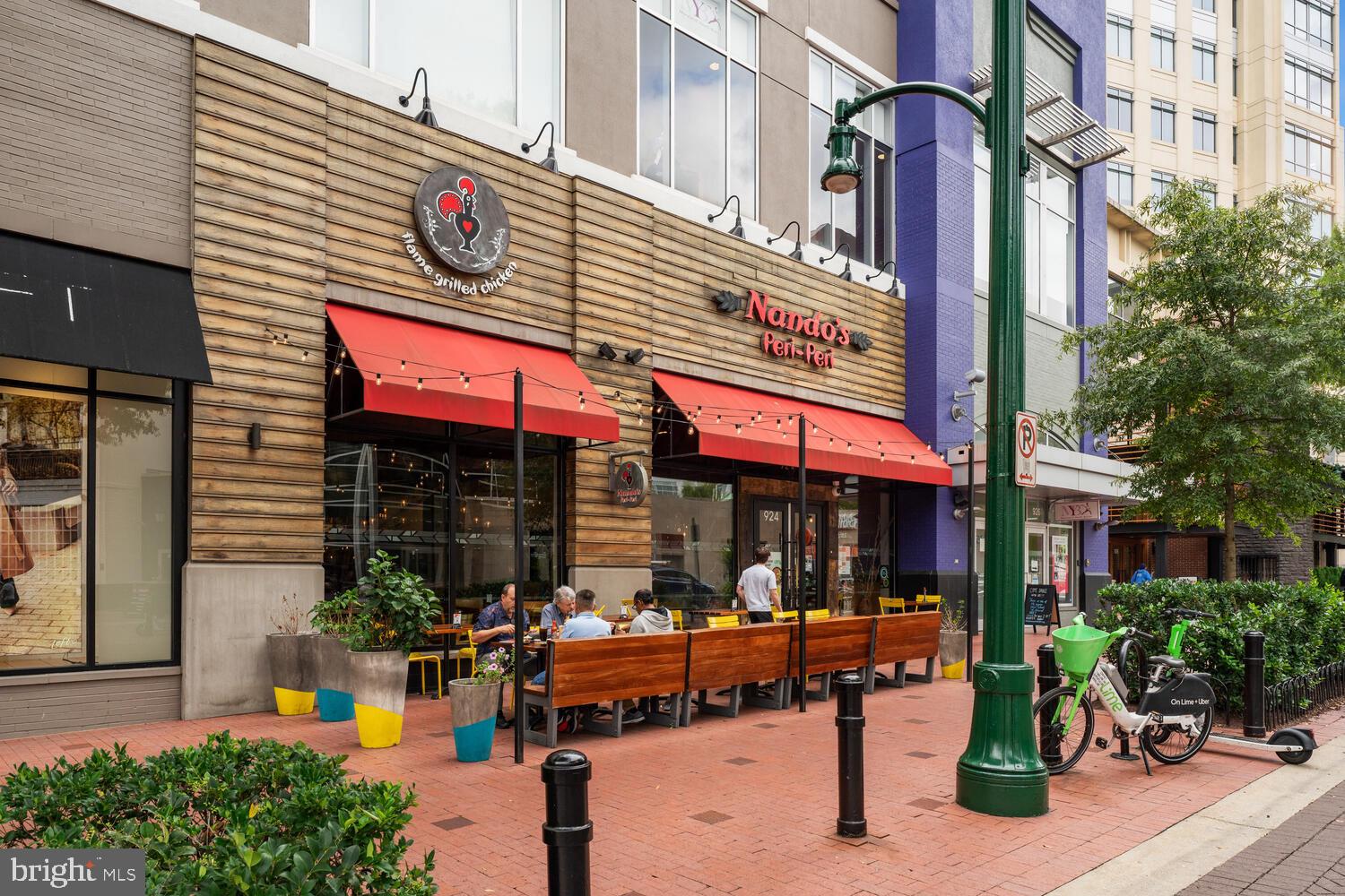 WOODSIDE - Residential