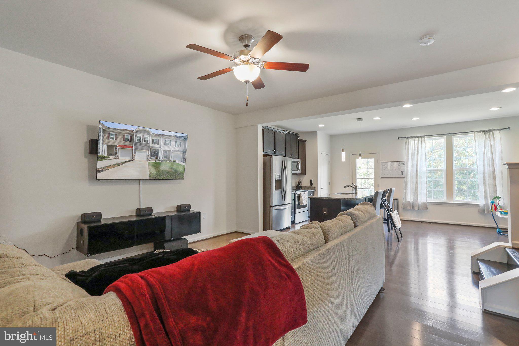 MCCAULEY CROSSING - Residential