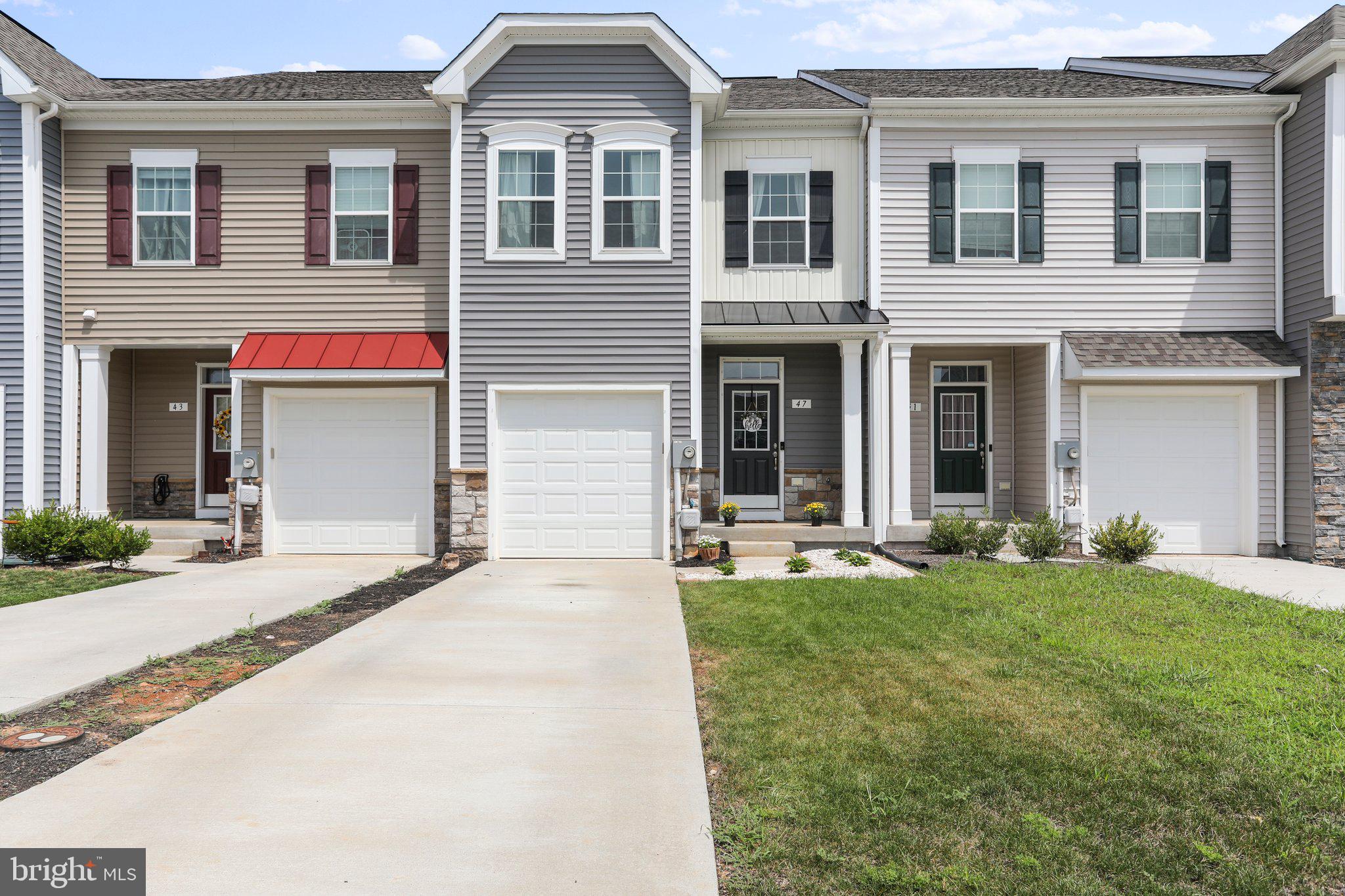 MCCAULEY CROSSING - Residential