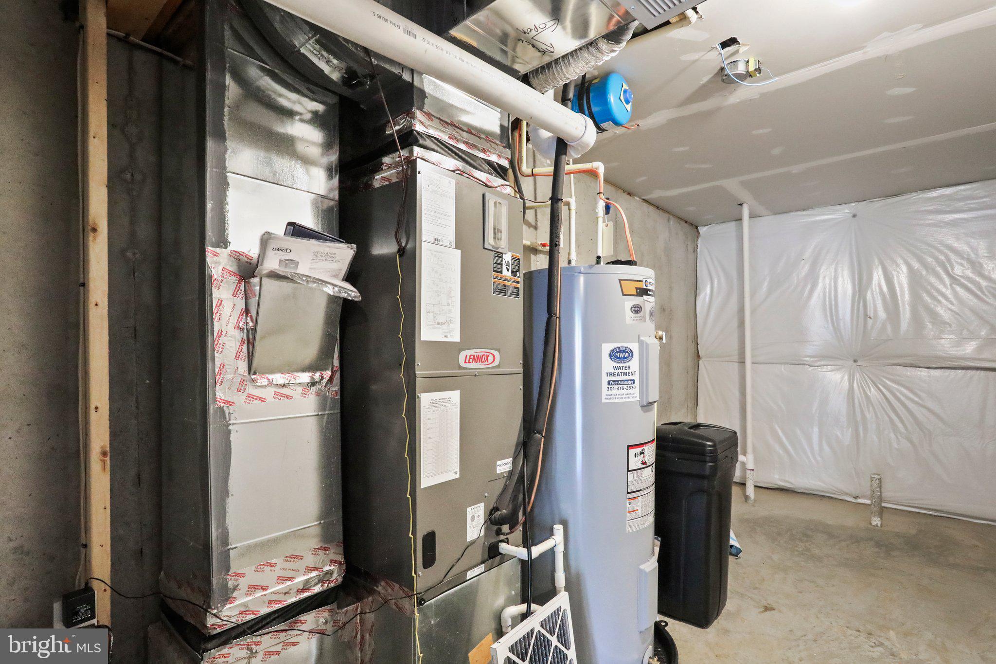 MCCAULEY CROSSING - Residential