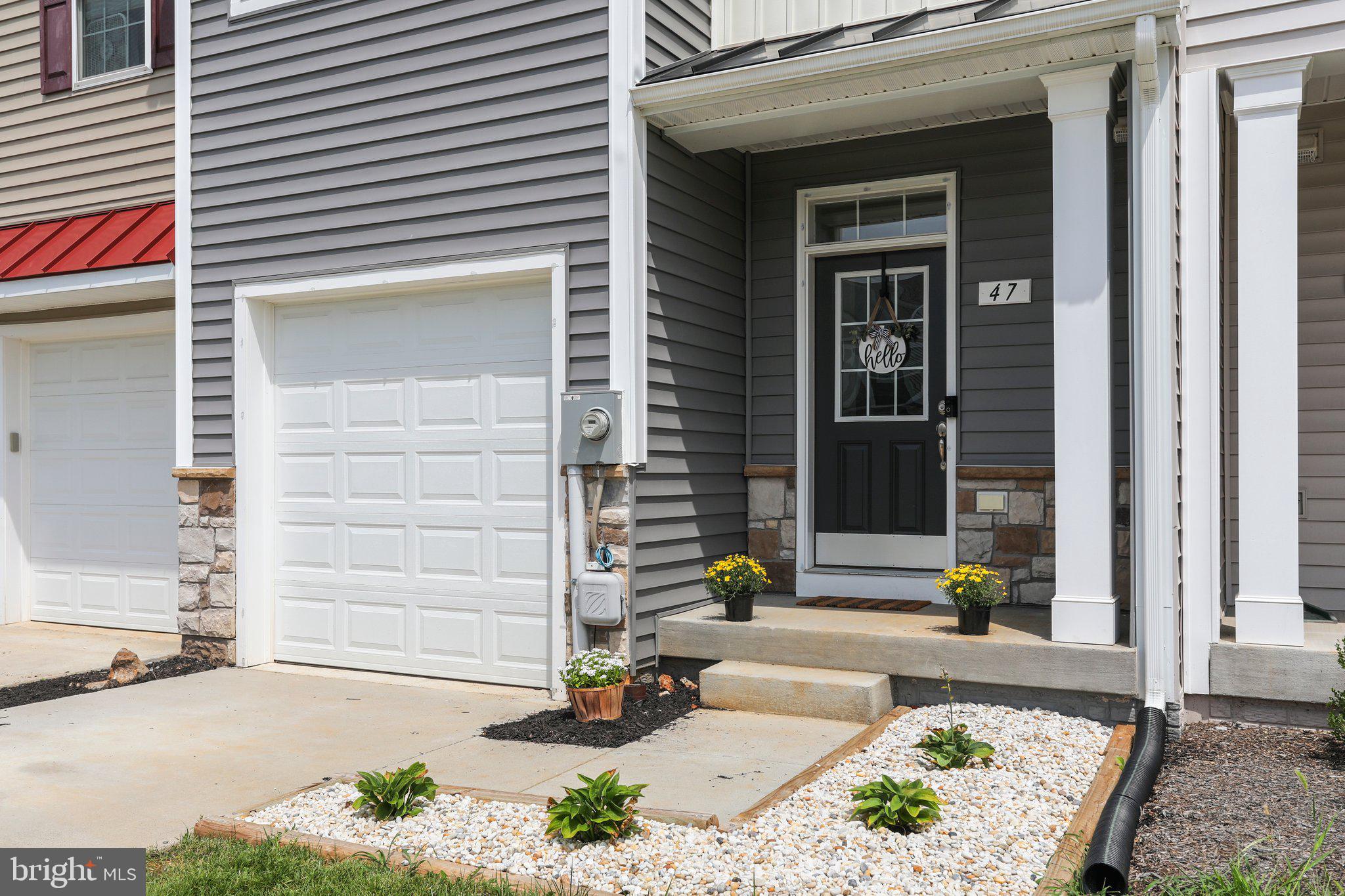 MCCAULEY CROSSING - Residential