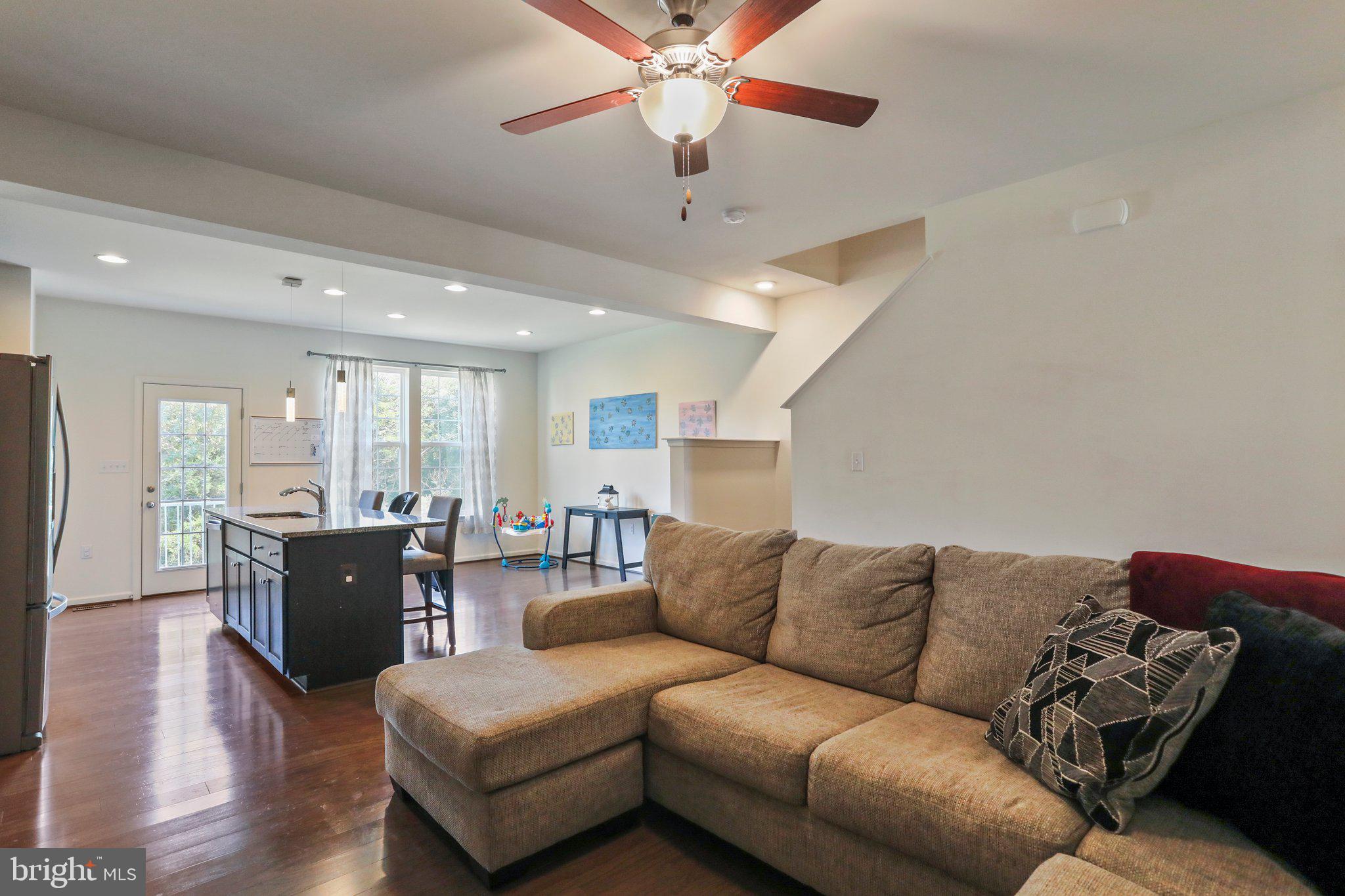 MCCAULEY CROSSING - Residential