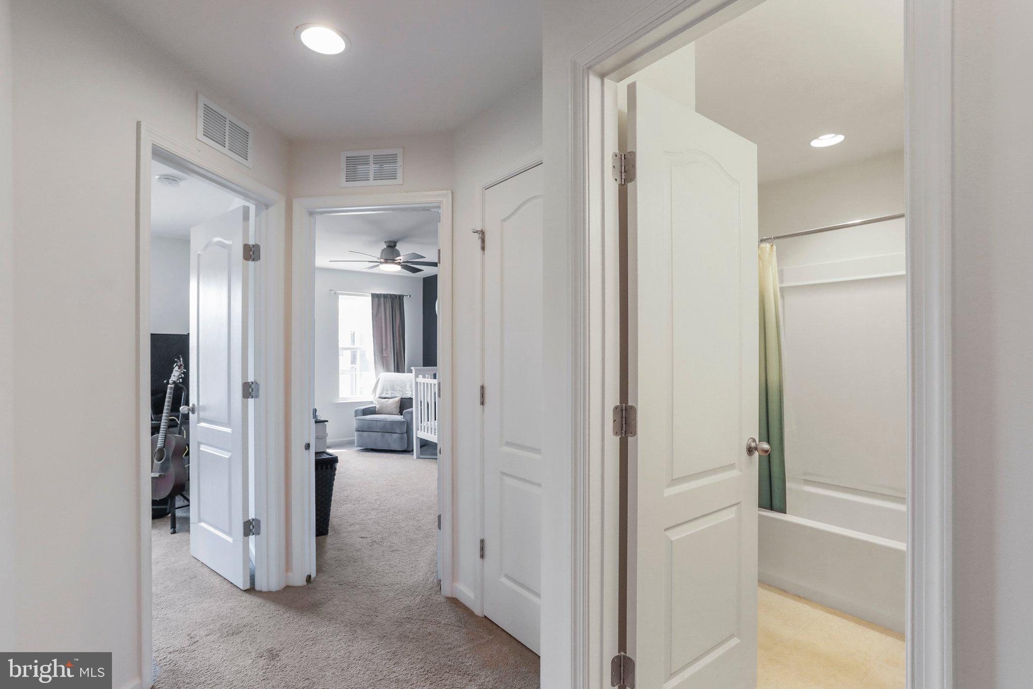 MCCAULEY CROSSING - Residential