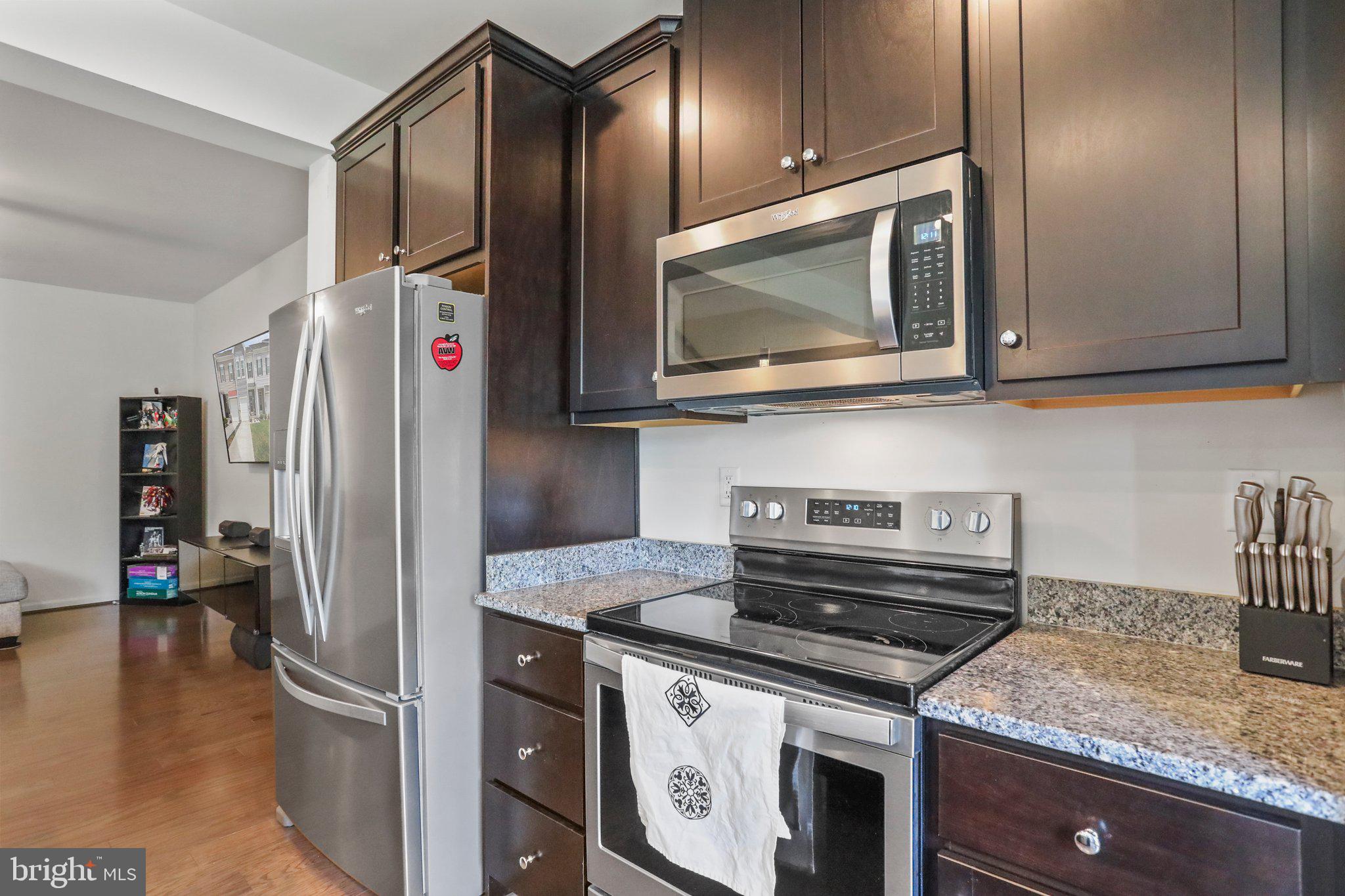 MCCAULEY CROSSING - Residential