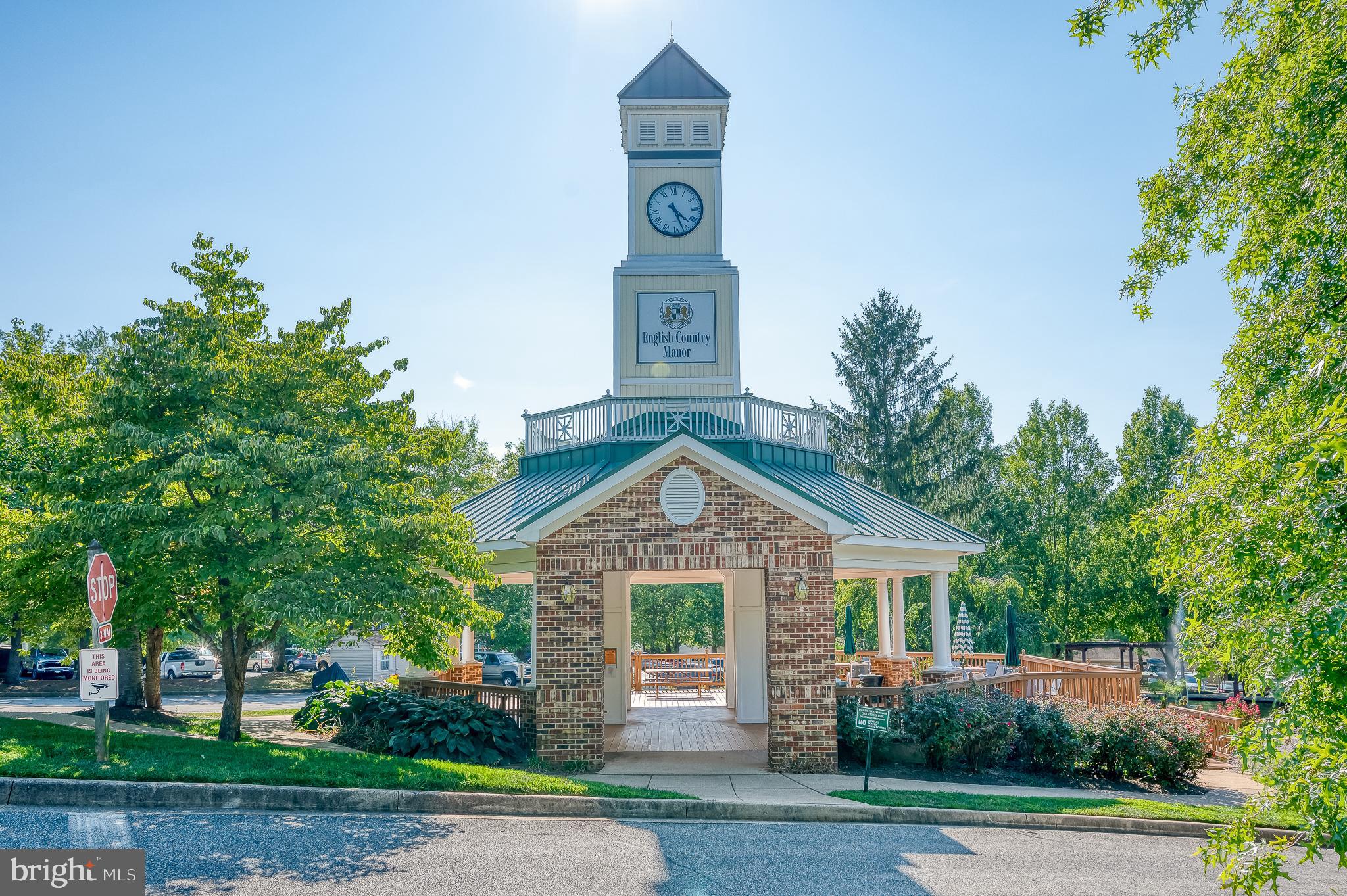 ENGLISH COUNTRY MANOR - Residential