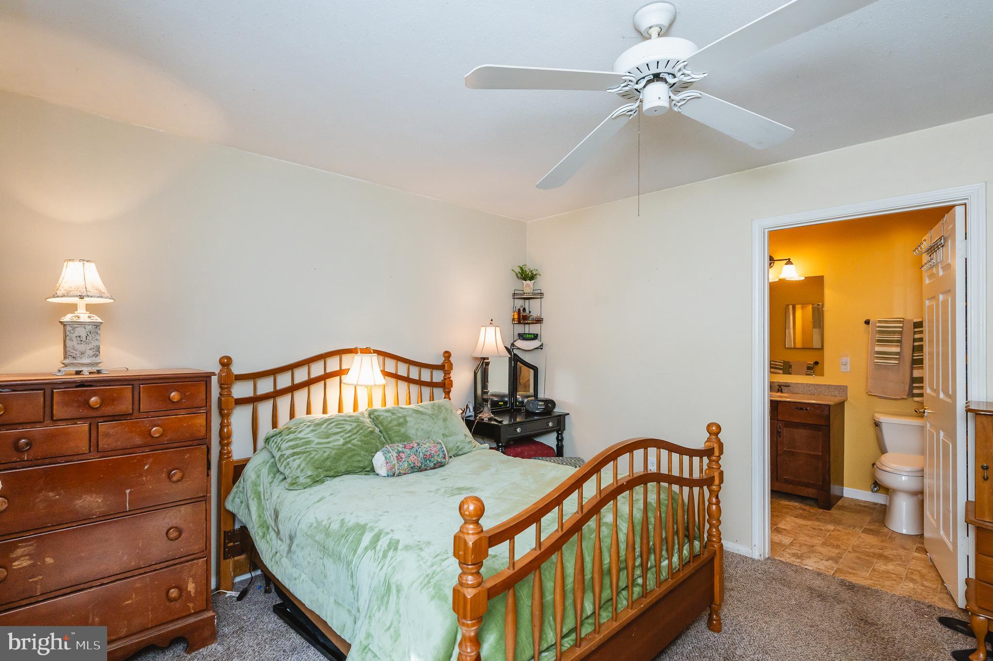 ENGLISH COUNTRY MANOR - Residential