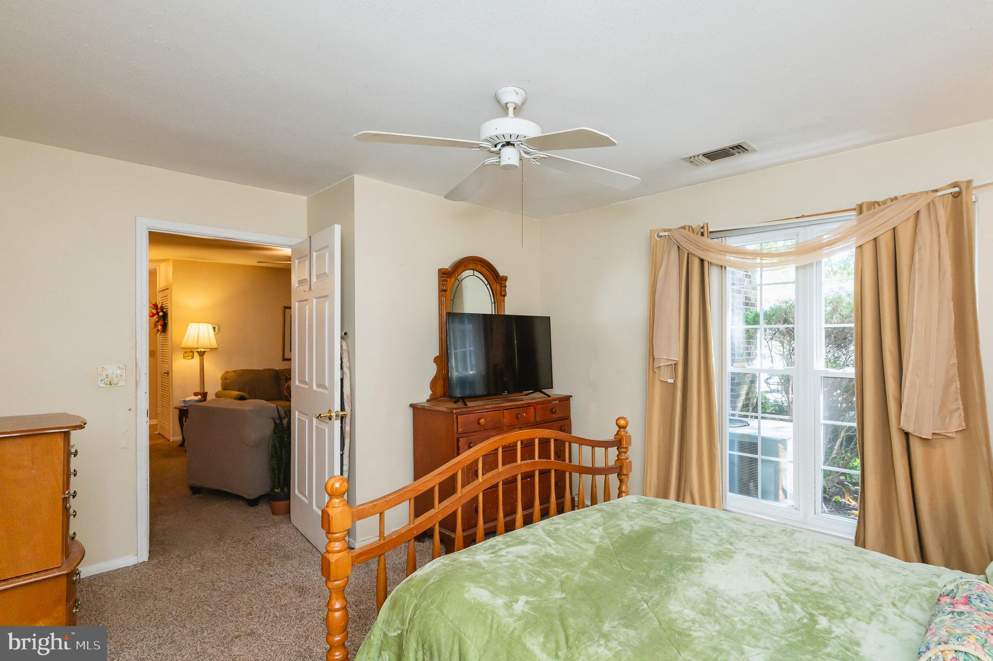 ENGLISH COUNTRY MANOR - Residential