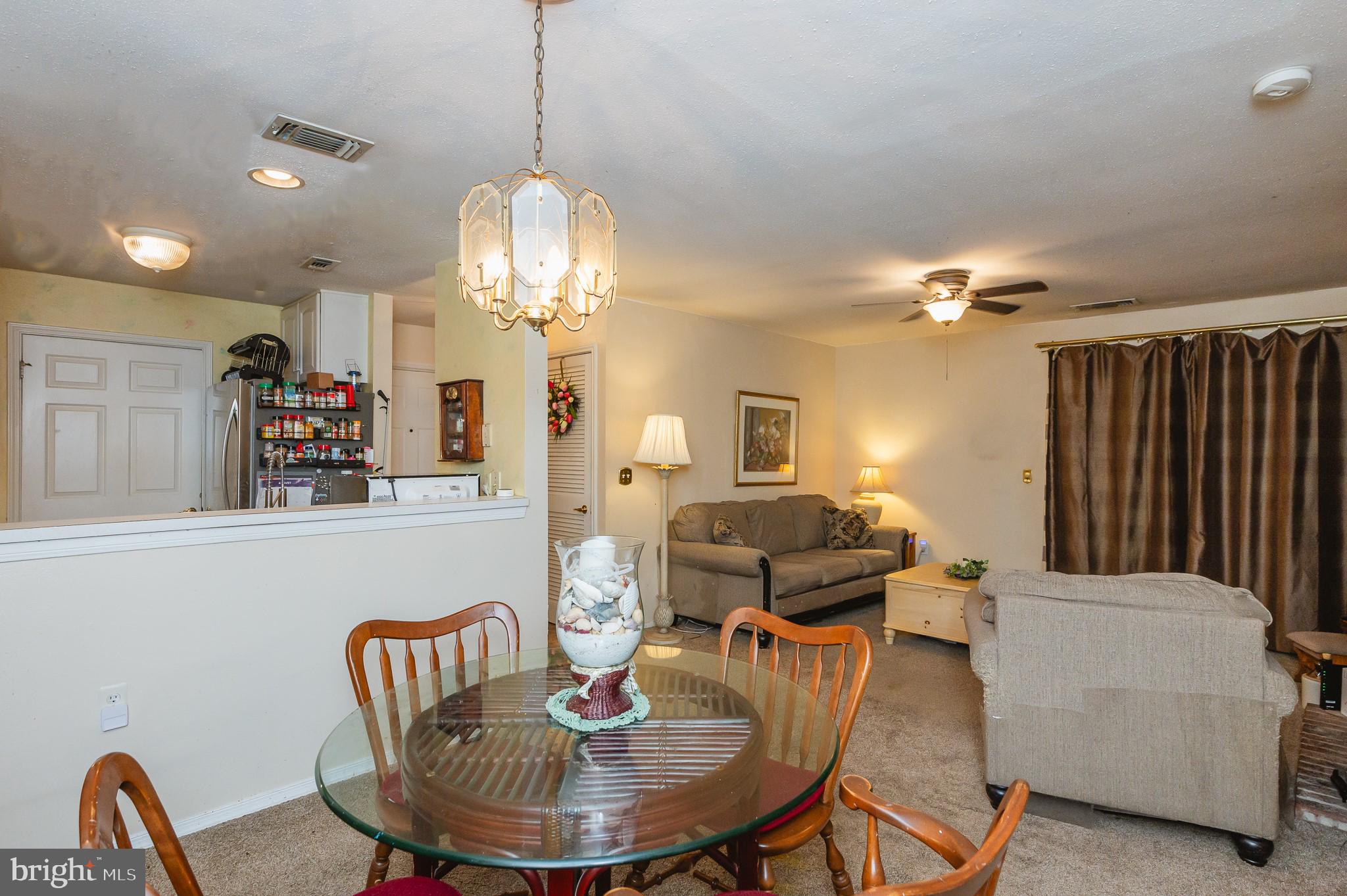 ENGLISH COUNTRY MANOR - Residential