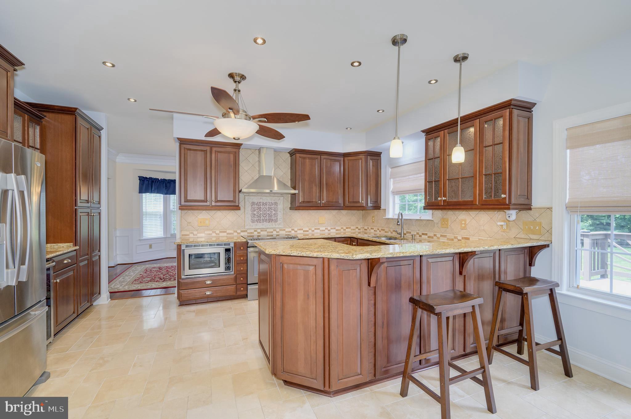 MEADOW BROOK - Residential