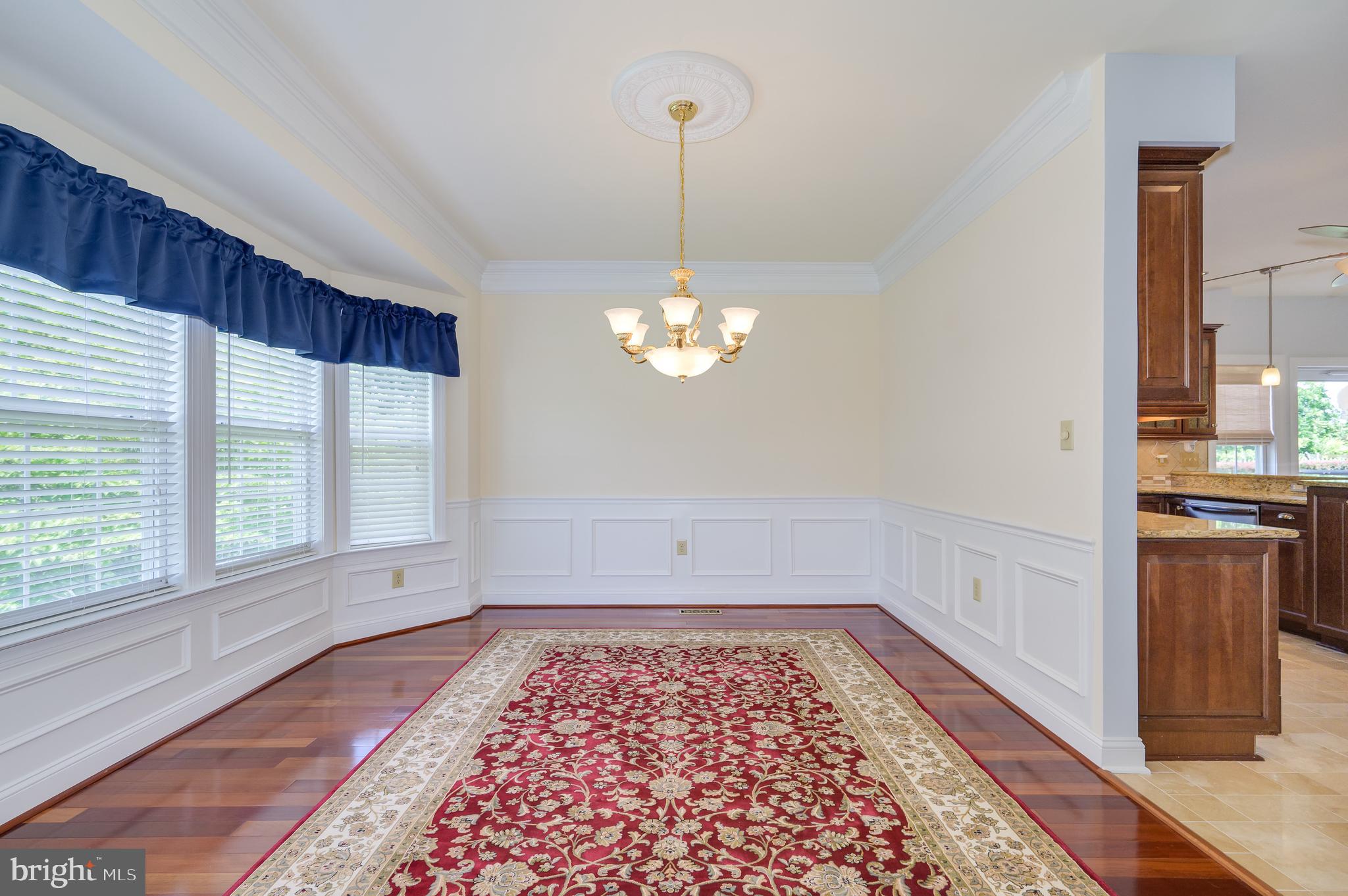 MEADOW BROOK - Residential