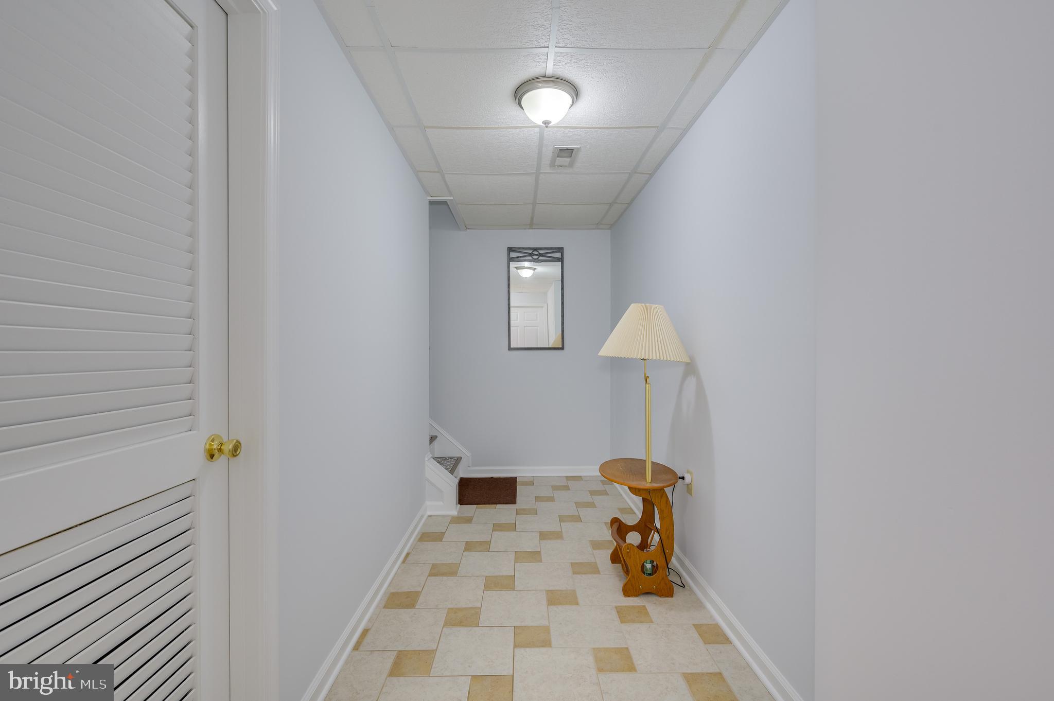 MEADOW BROOK - Residential