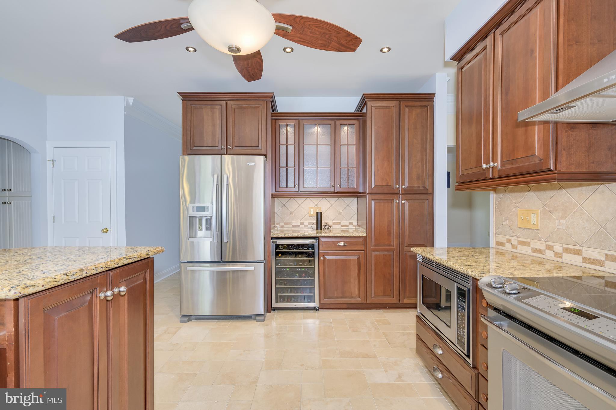 MEADOW BROOK - Residential