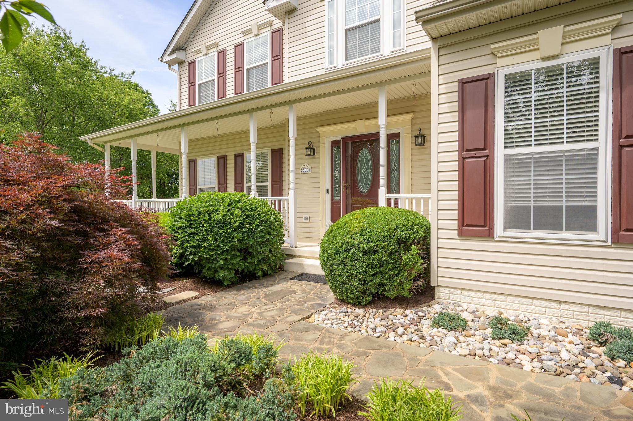 MEADOW BROOK - Residential