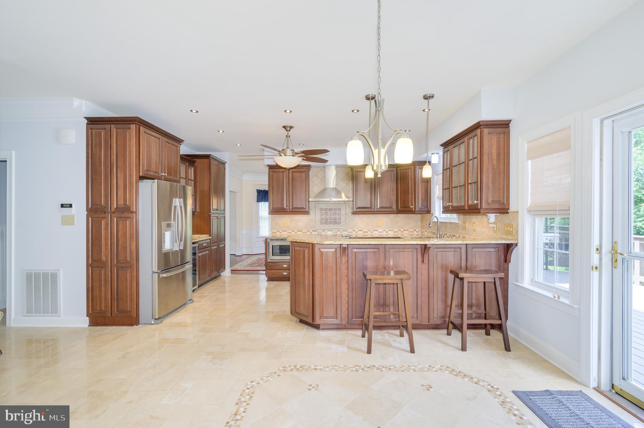 MEADOW BROOK - Residential