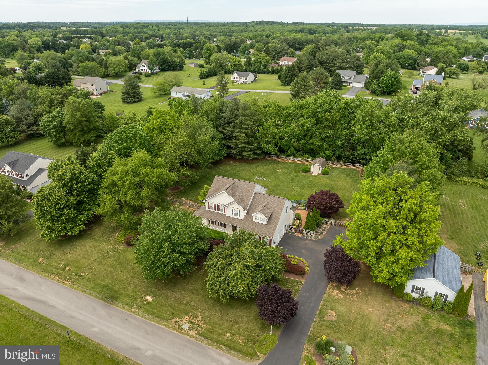 MEADOW BROOK - Residential