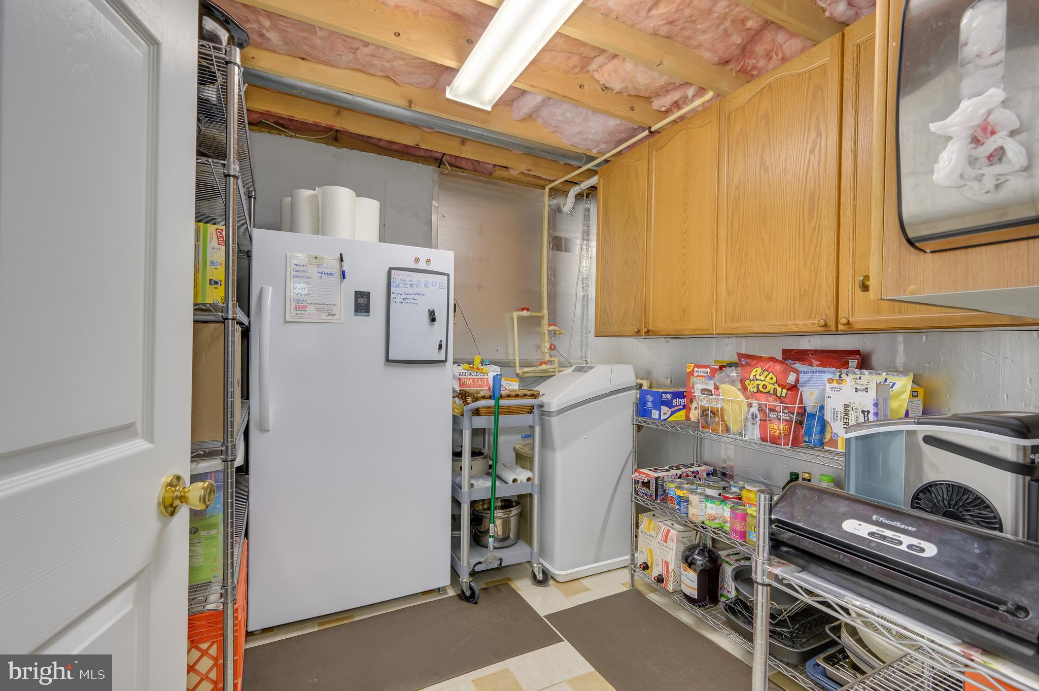 MEADOW BROOK - Residential