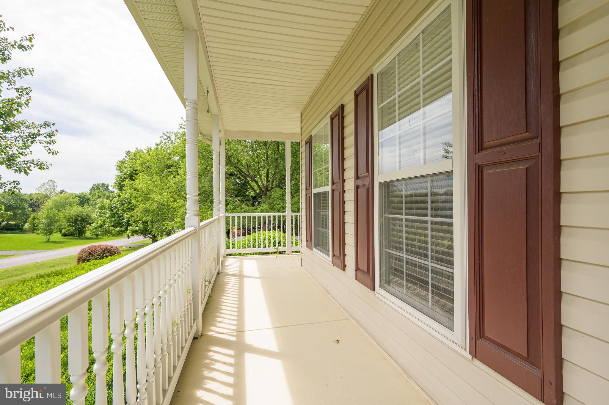 MEADOW BROOK - Residential