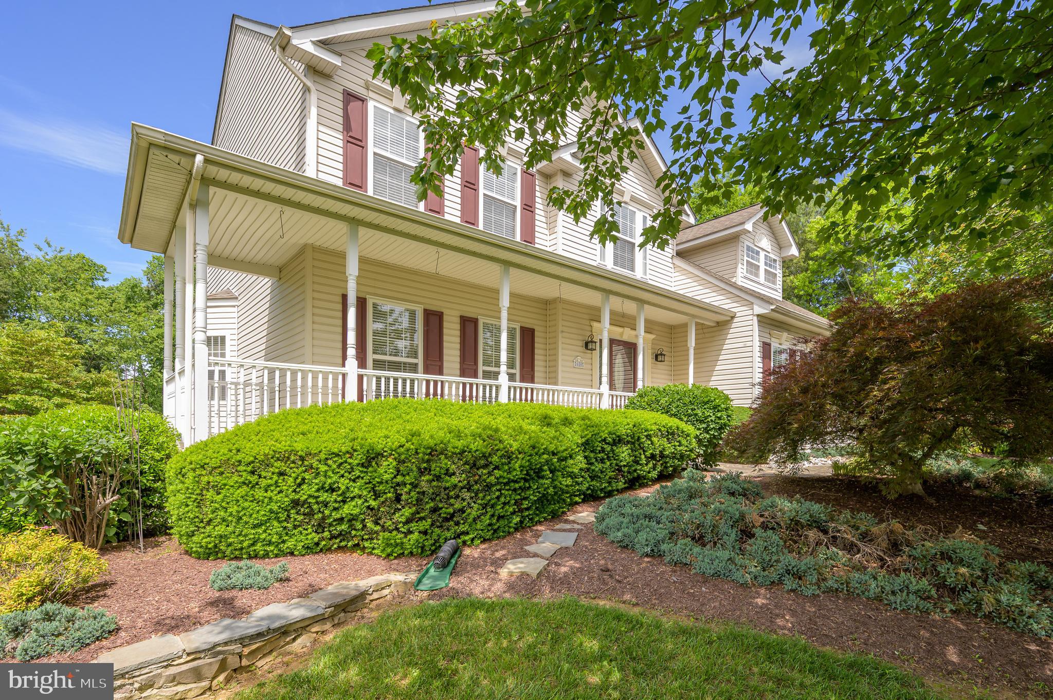 MEADOW BROOK - Residential