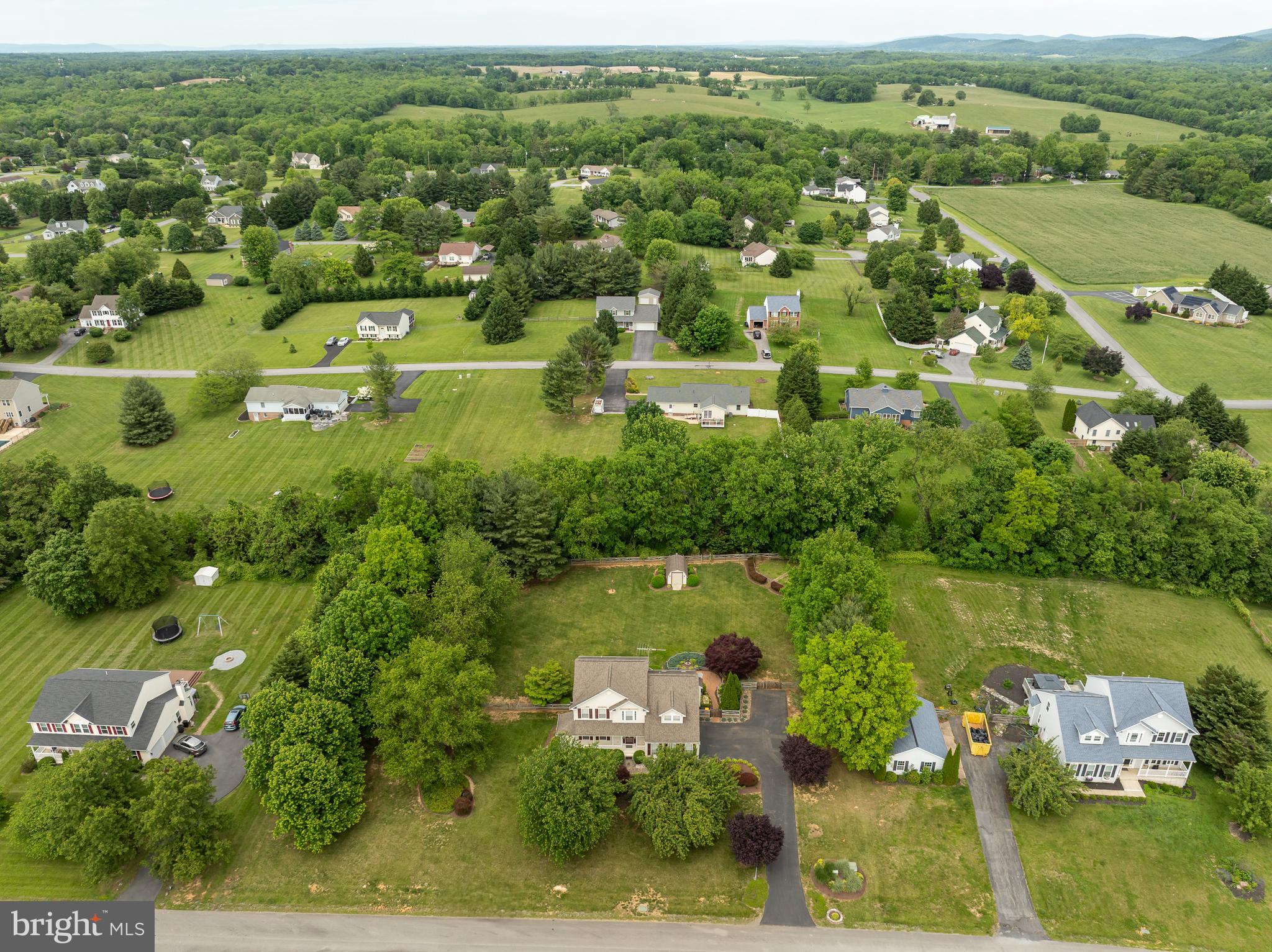 MEADOW BROOK - Residential