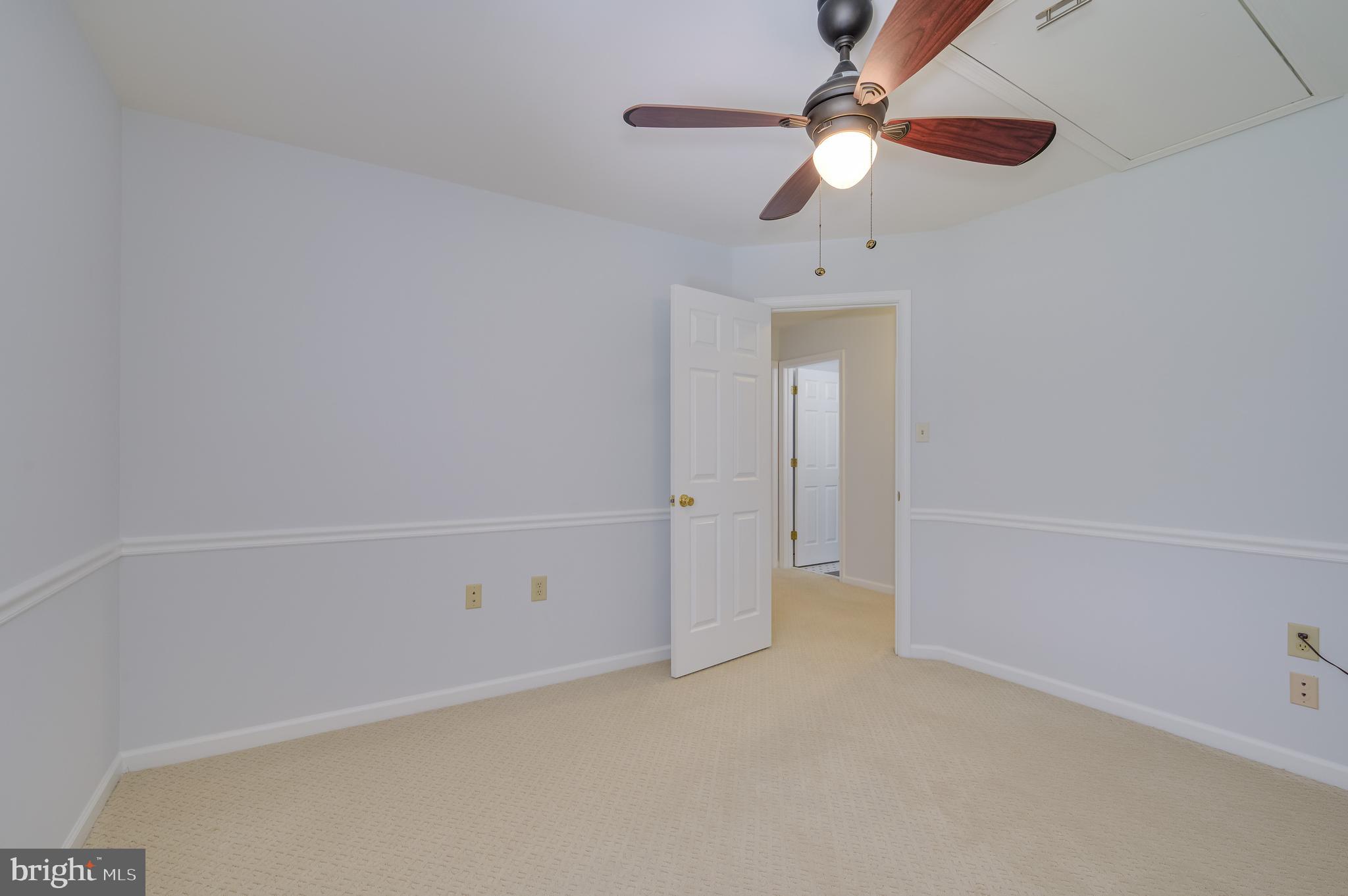 MEADOW BROOK - Residential