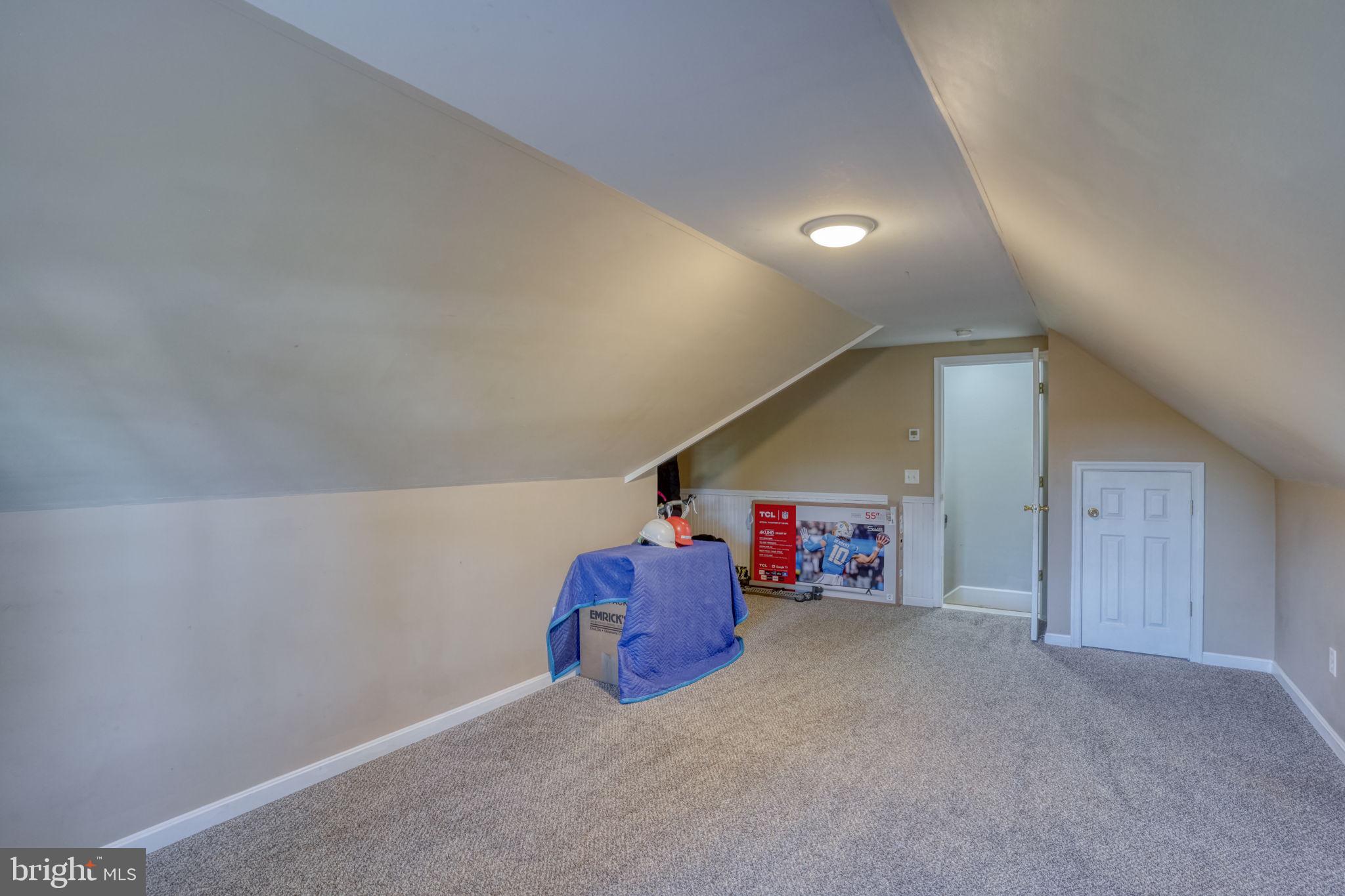 WOODFIELD - Residential