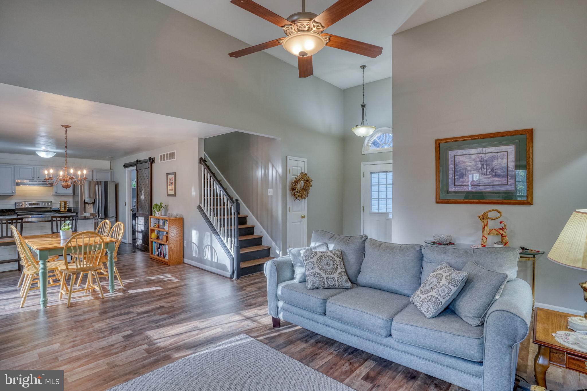 WOODFIELD - Residential