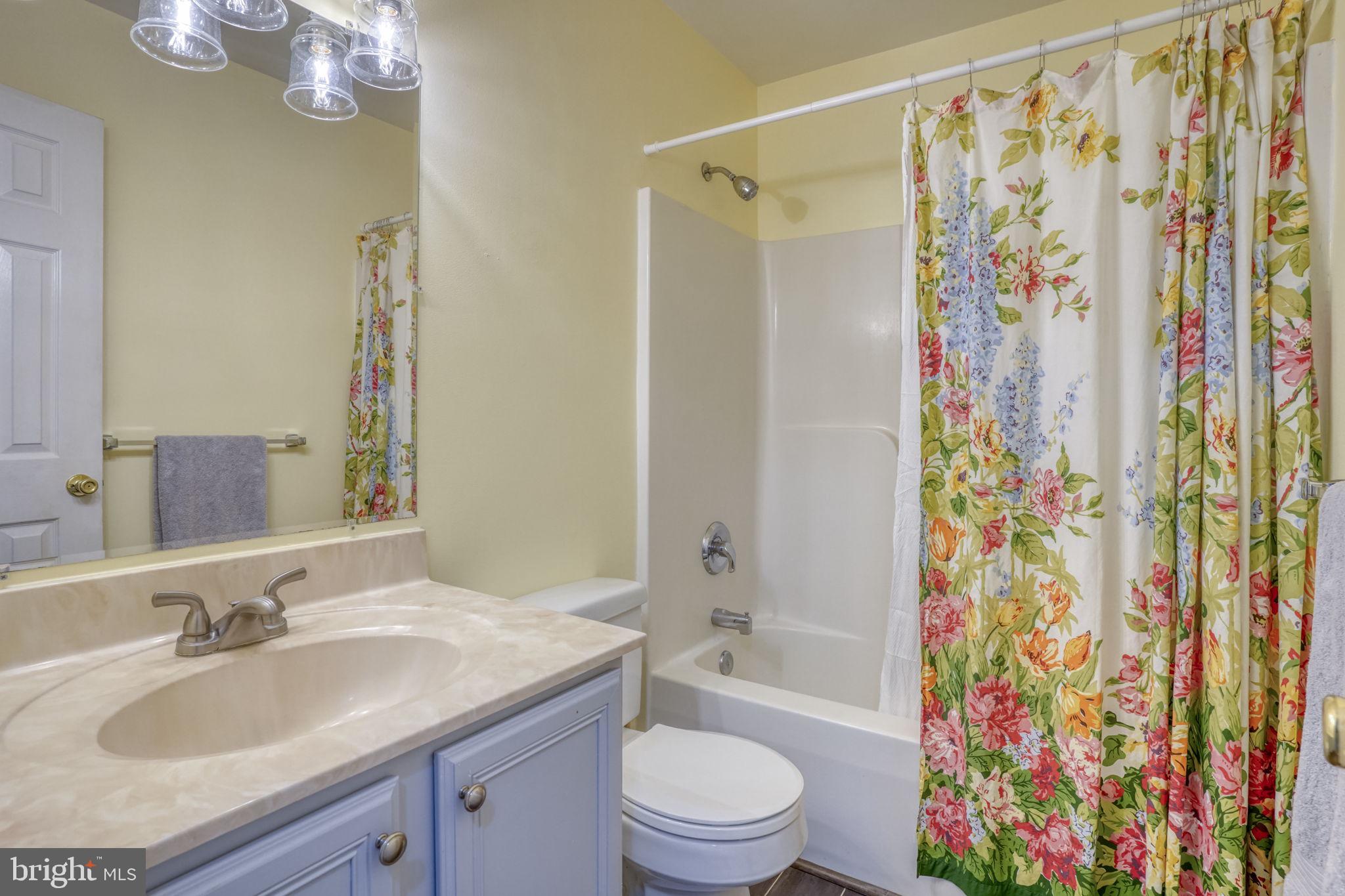 WOODFIELD - Residential