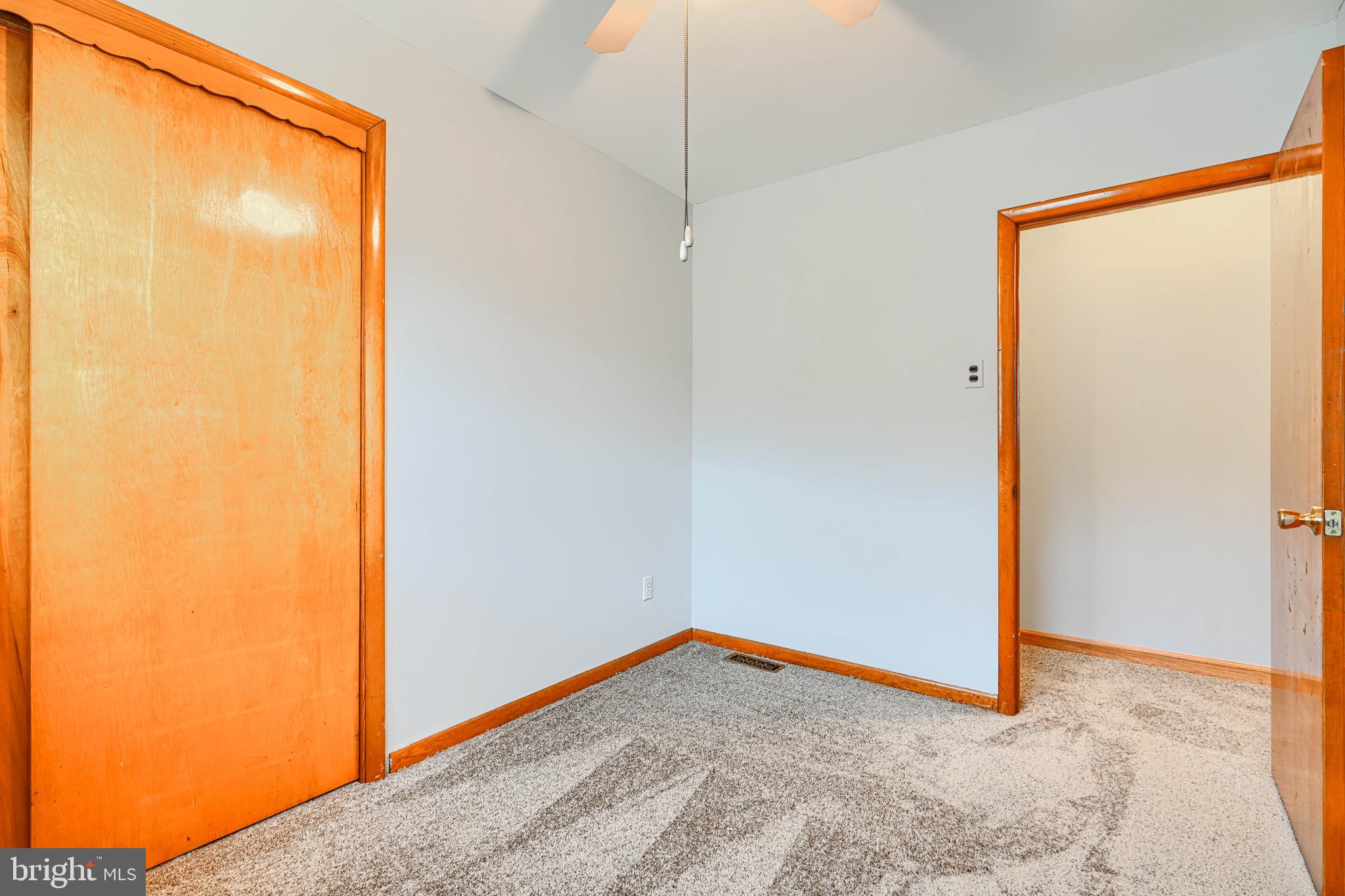 LYNCH POINT - Residential