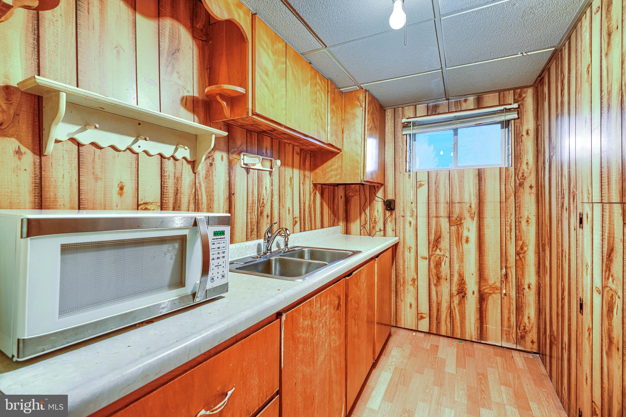 LYNCH POINT - Residential