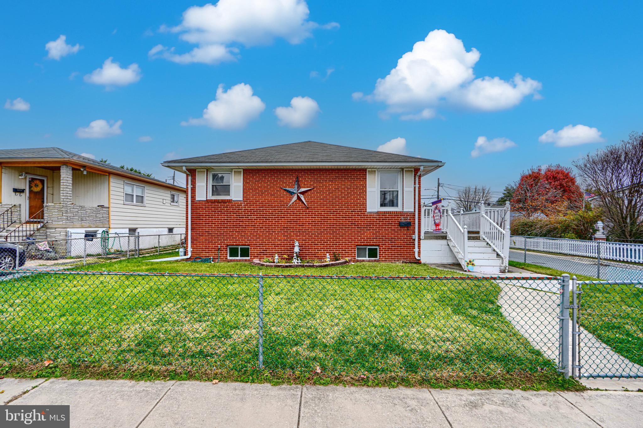 LYNCH POINT - Residential