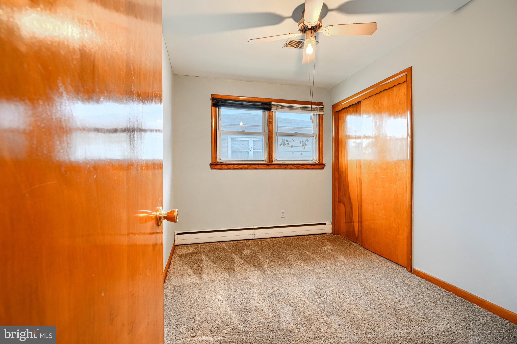 LYNCH POINT - Residential