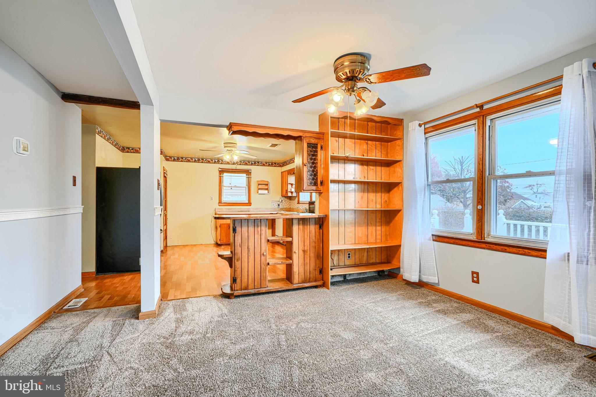 LYNCH POINT - Residential