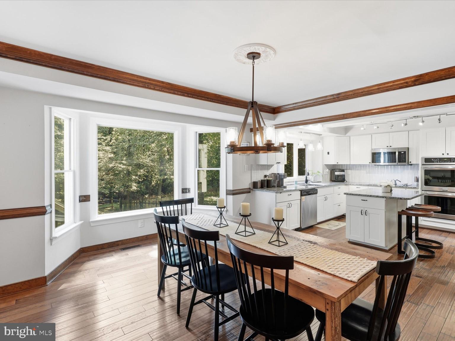 416 BREEZEWOOD DRIVE