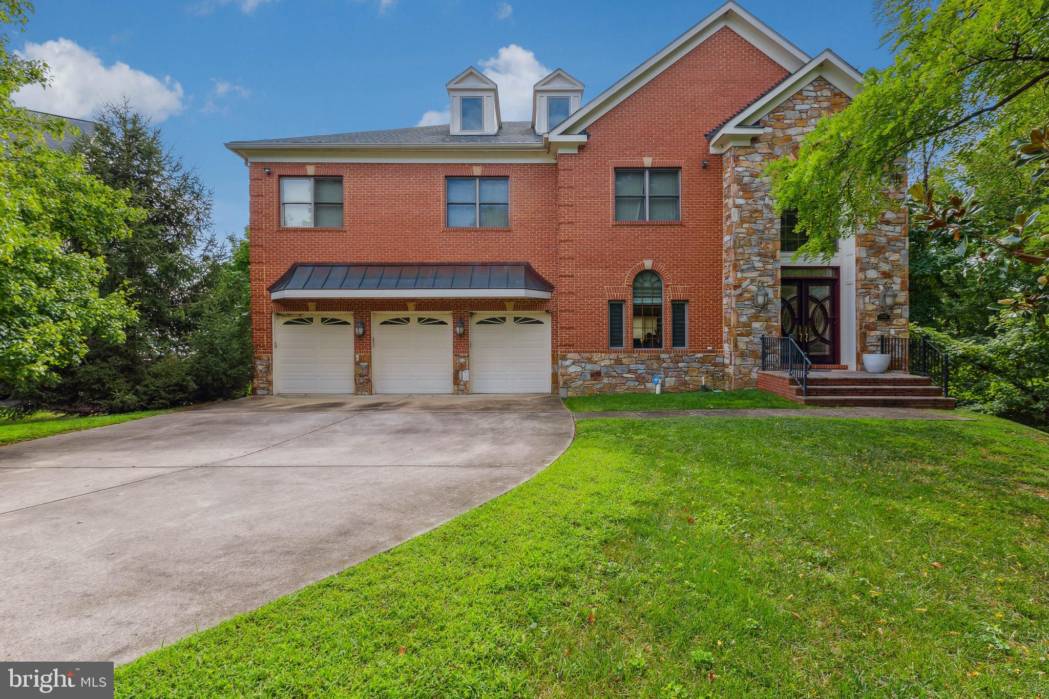 FEATHERSTONE FARMS - Residential