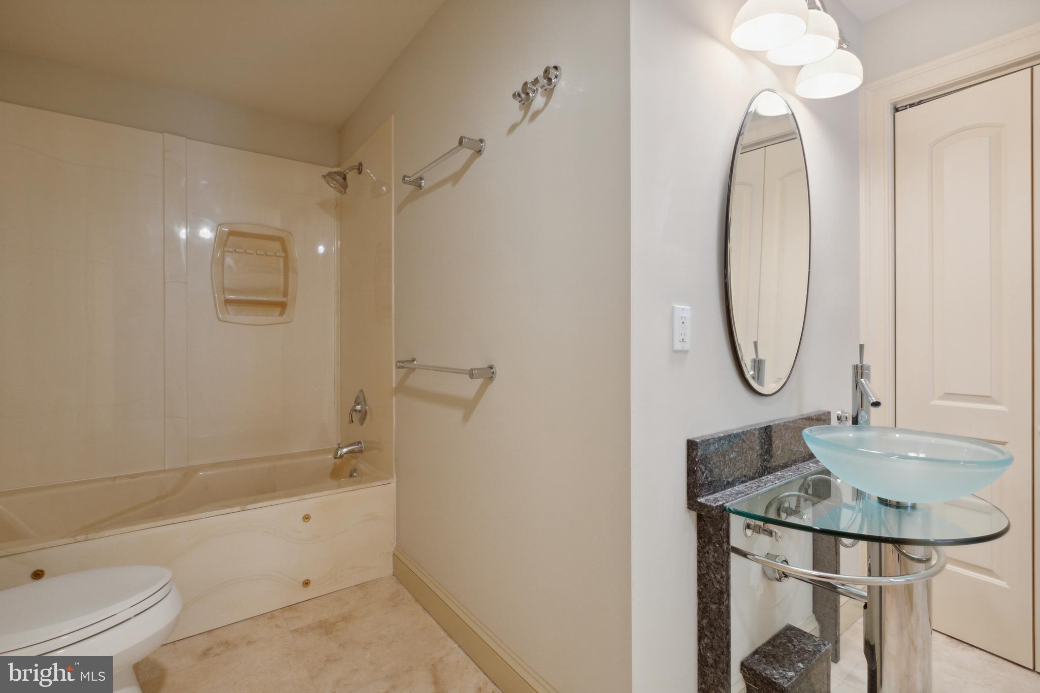 FEATHERSTONE FARMS - Residential