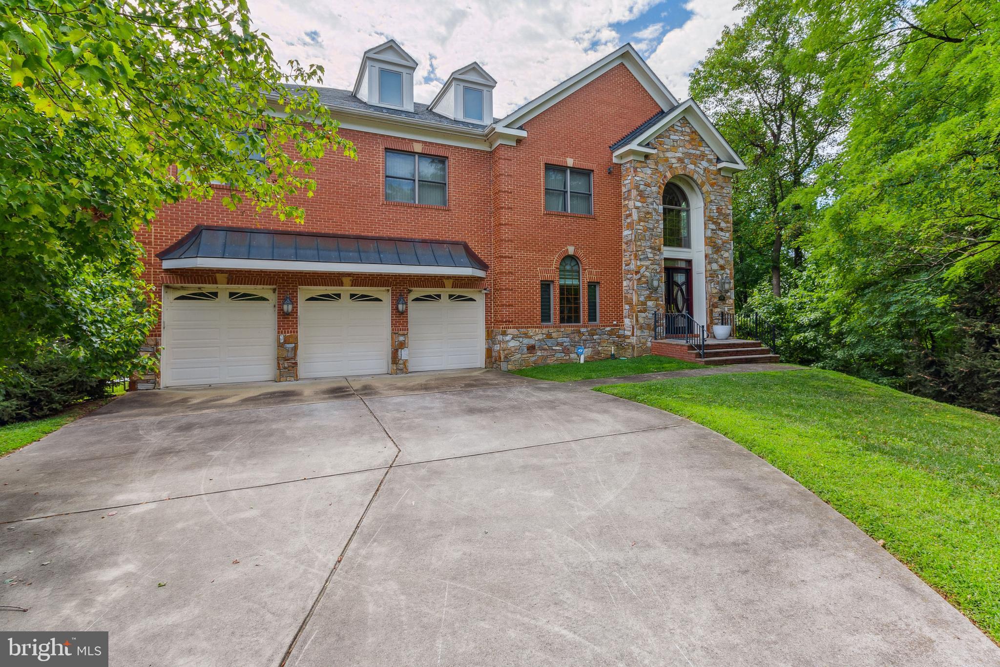 FEATHERSTONE FARMS - Residential